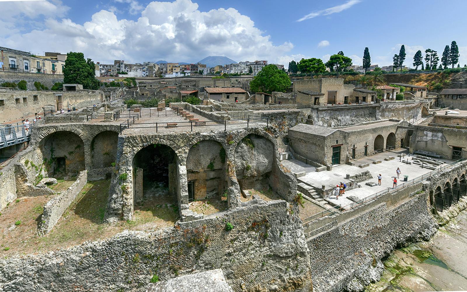 From Naples: Pompeii, Herculaneum & Vesuvius Day Trip with Transfers Image 3
