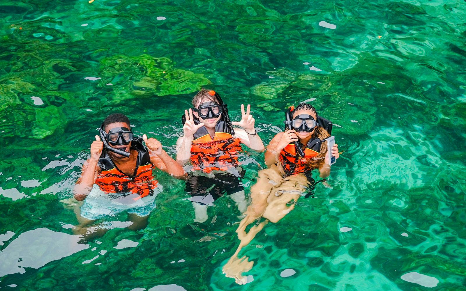 From Phuket: Sunset Tour of Phi Phi, Maya Bay & Bamboo Island by Premium Speed Catamaran with Lunch & Hotel Transfers Image 4