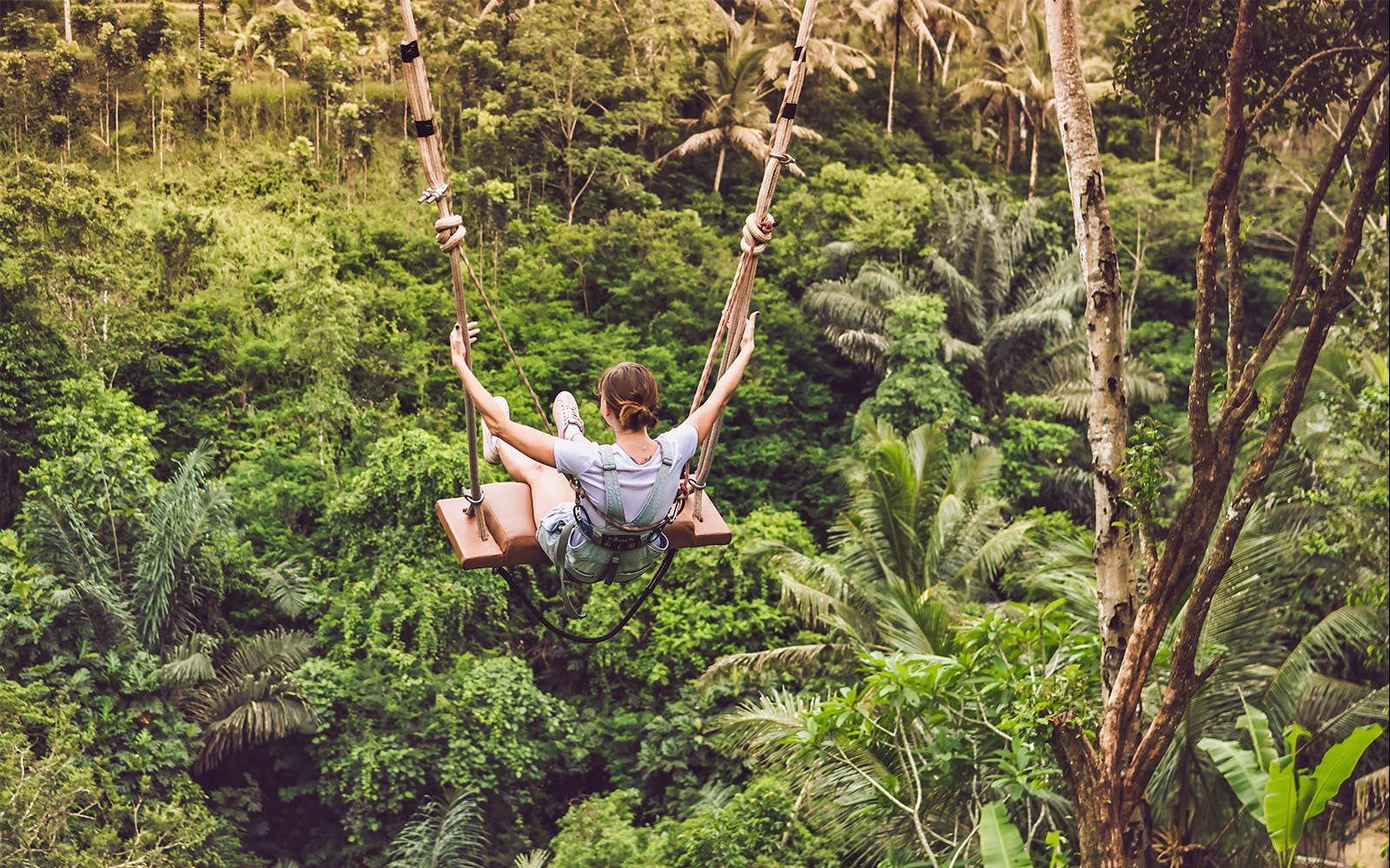 Full-Day Bali Instagram Tour: Lempuyang Temple, Goa Rajah Waterfall & More Image 1