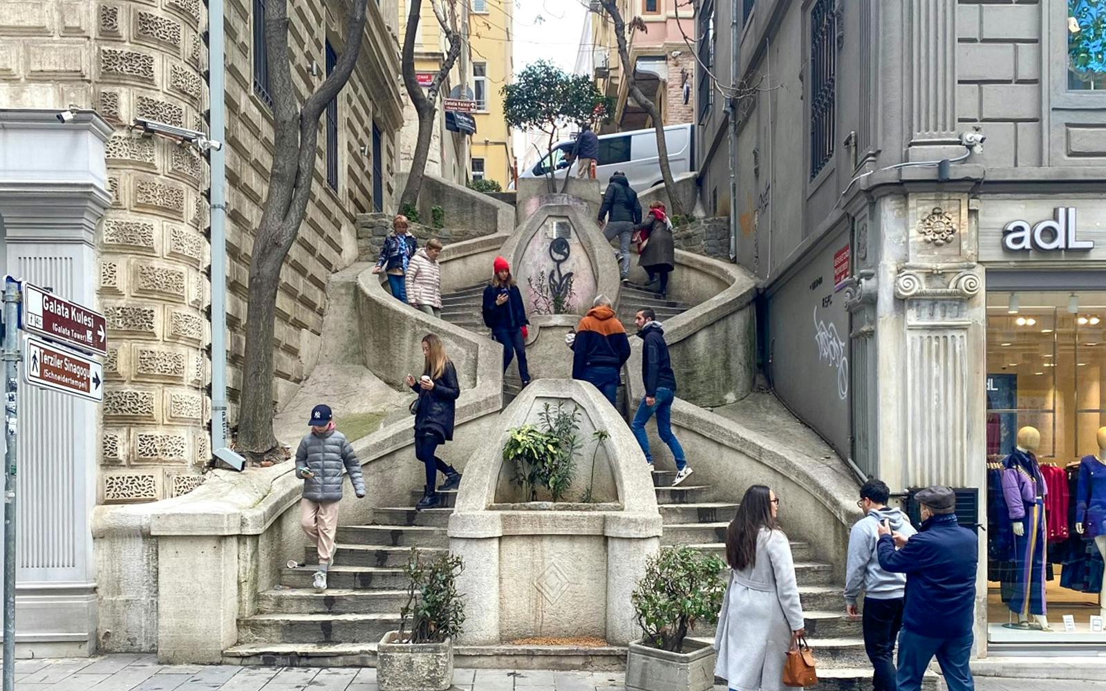 Galata, Taksim, Istiklal Karaköy Guided Walking Tour Image 5