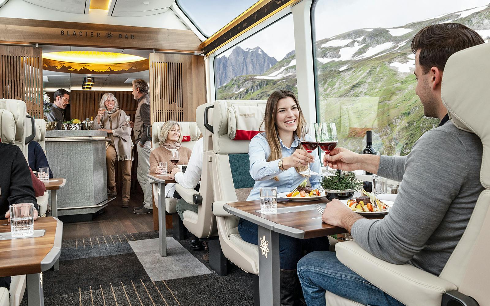Glacier Express (Ticket with Seat Reservation): Zermatt to/from Chur/St. Moritz Image 2