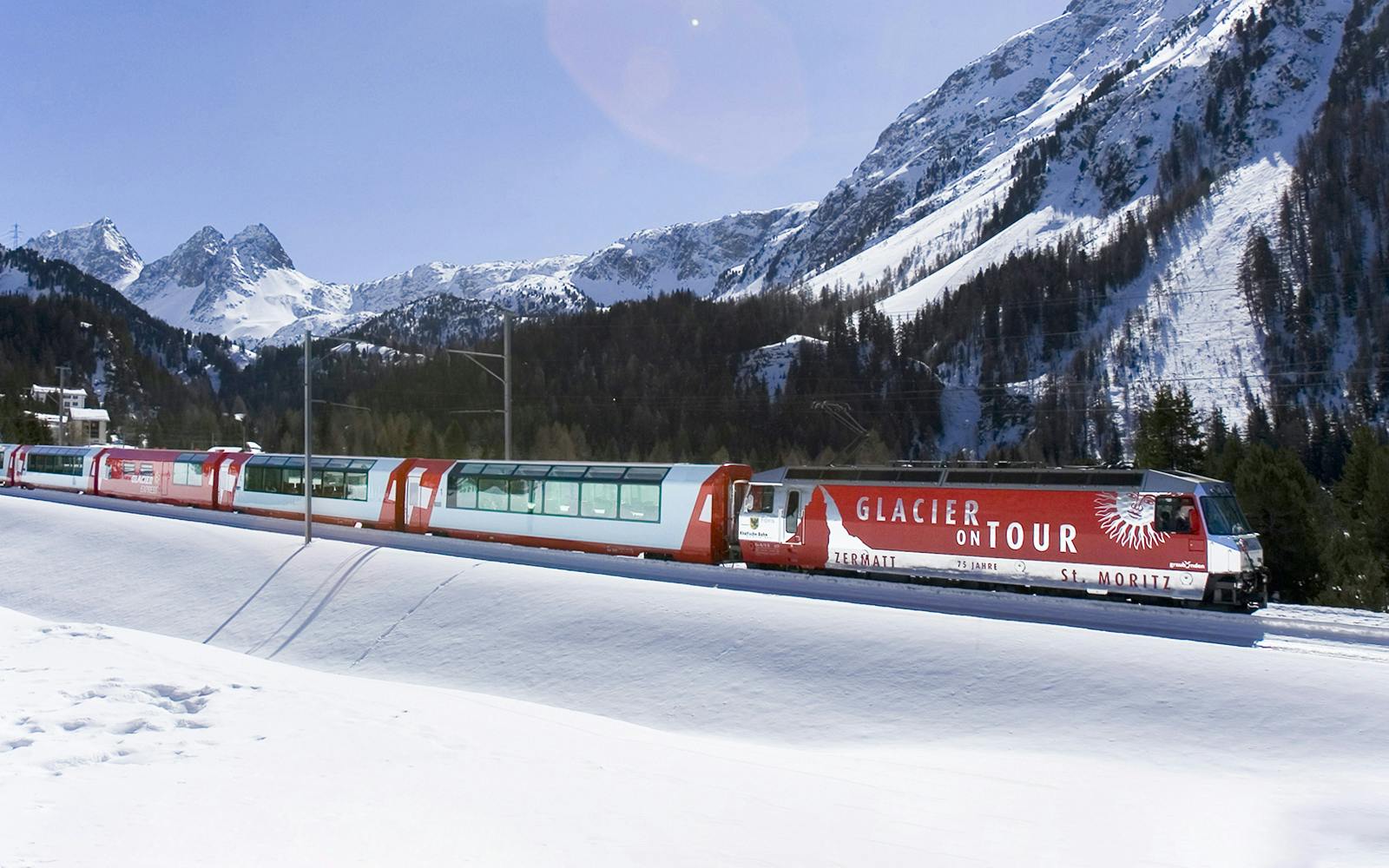 Glacier Express (Ticket with Seat Reservation): Zermatt to/from Chur/St. Moritz Image 7