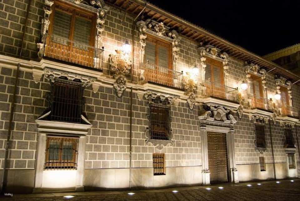 Granada Cathedral, Royal Chapel, Albaicín and Sacromonte guided tour