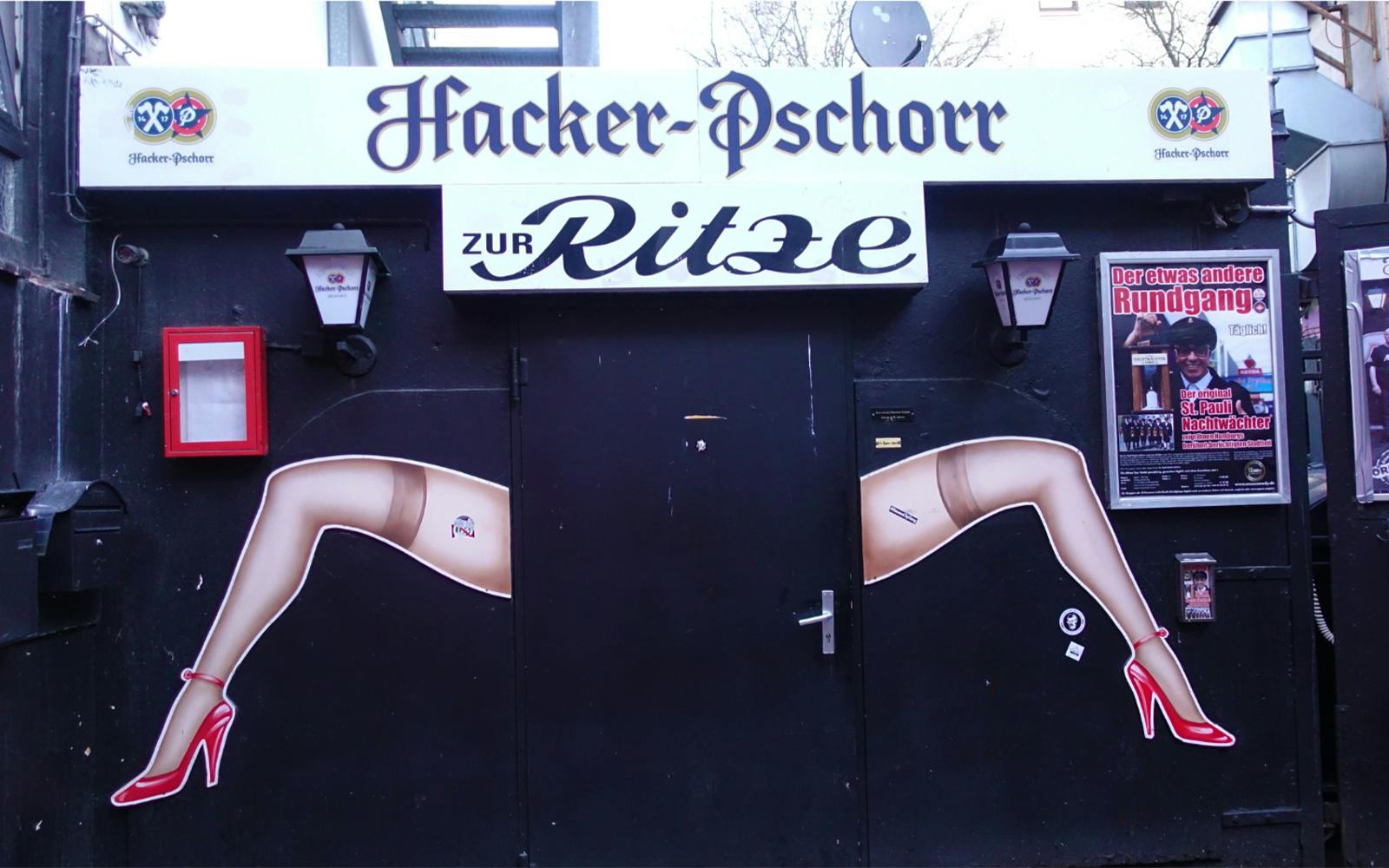 Hamburg Complete Nightlife Reeperbahn & St. Pauli Tour Image 5