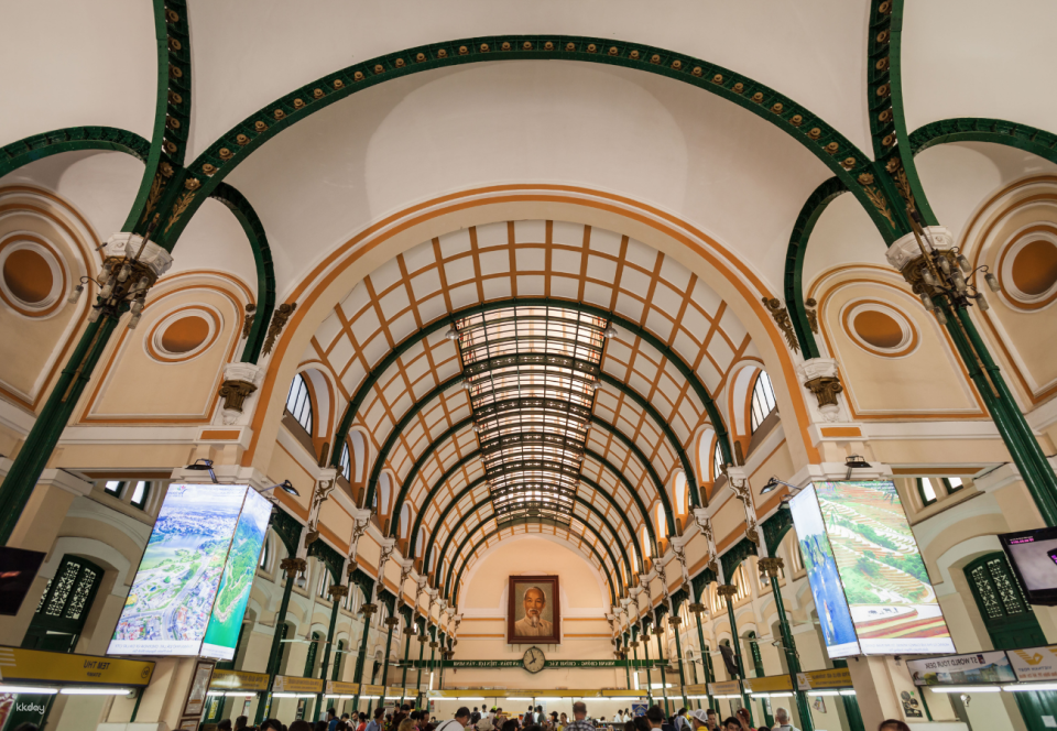Ho Chi Minh City | Guided Tour with Iconic Spots With Guide