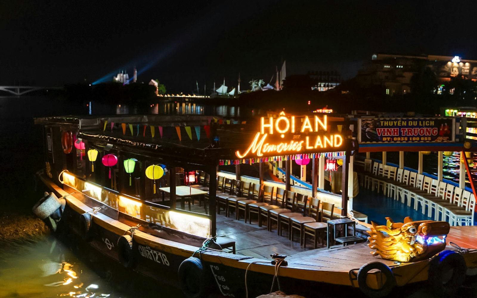 Hoi An Memories Show Tickets with Lantern Release on Boat Image 4