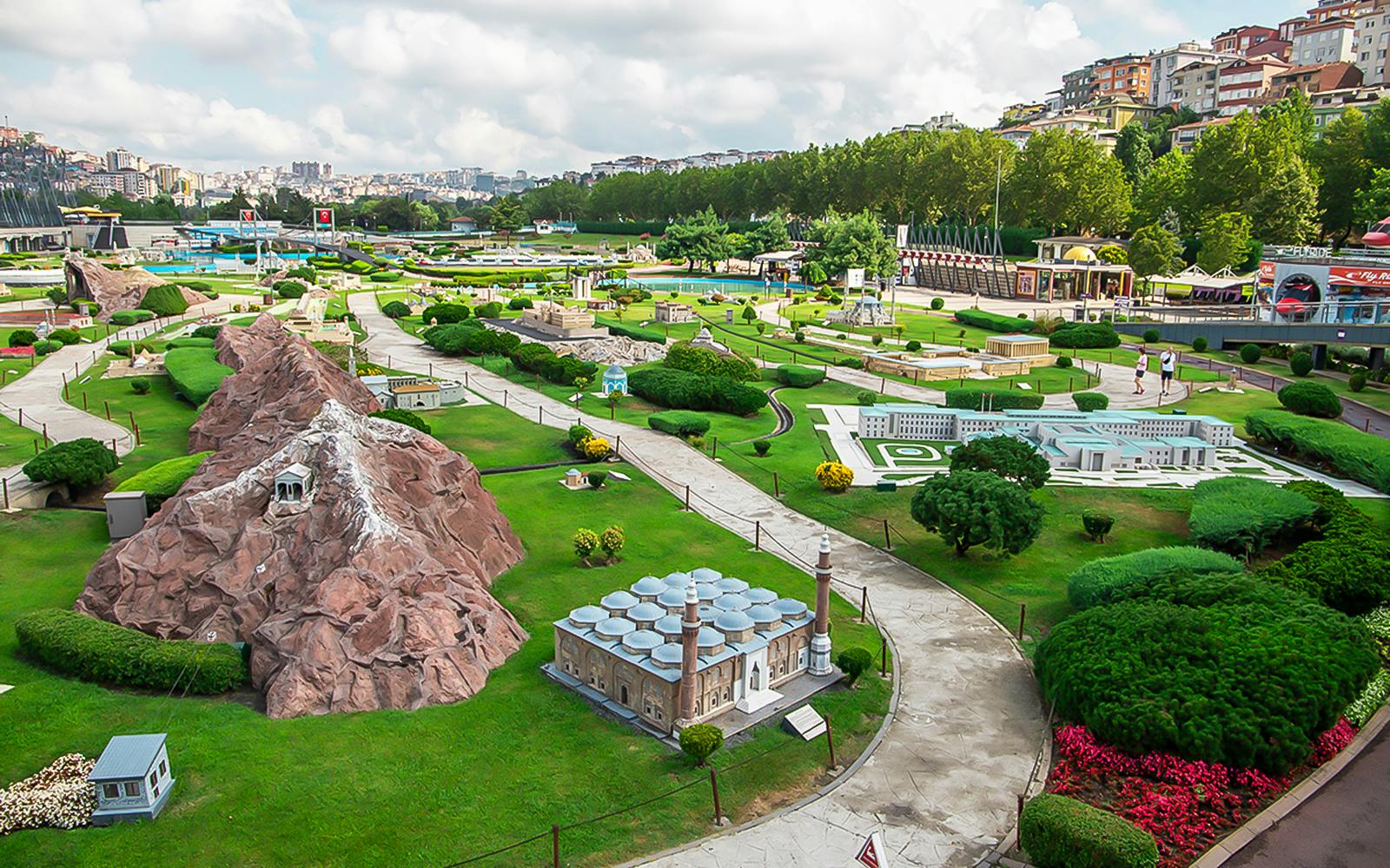 Istanbul Miniatürk Skip-the-Line Tickets & Audio Guide Image 3