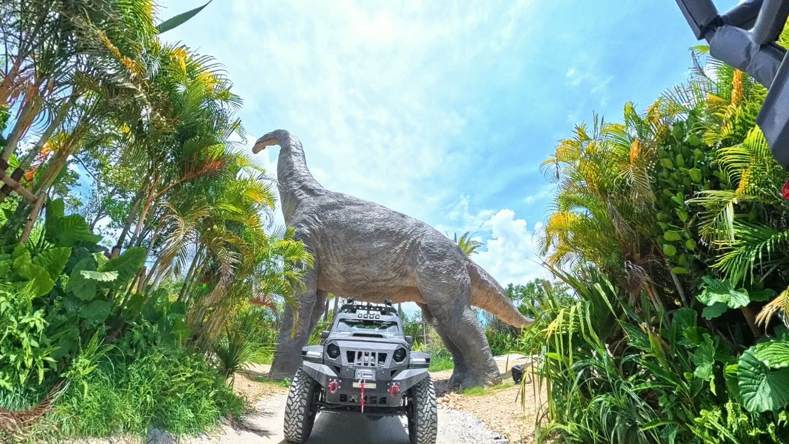 JUNGLIA OKINAWA Park Tickets Image 1