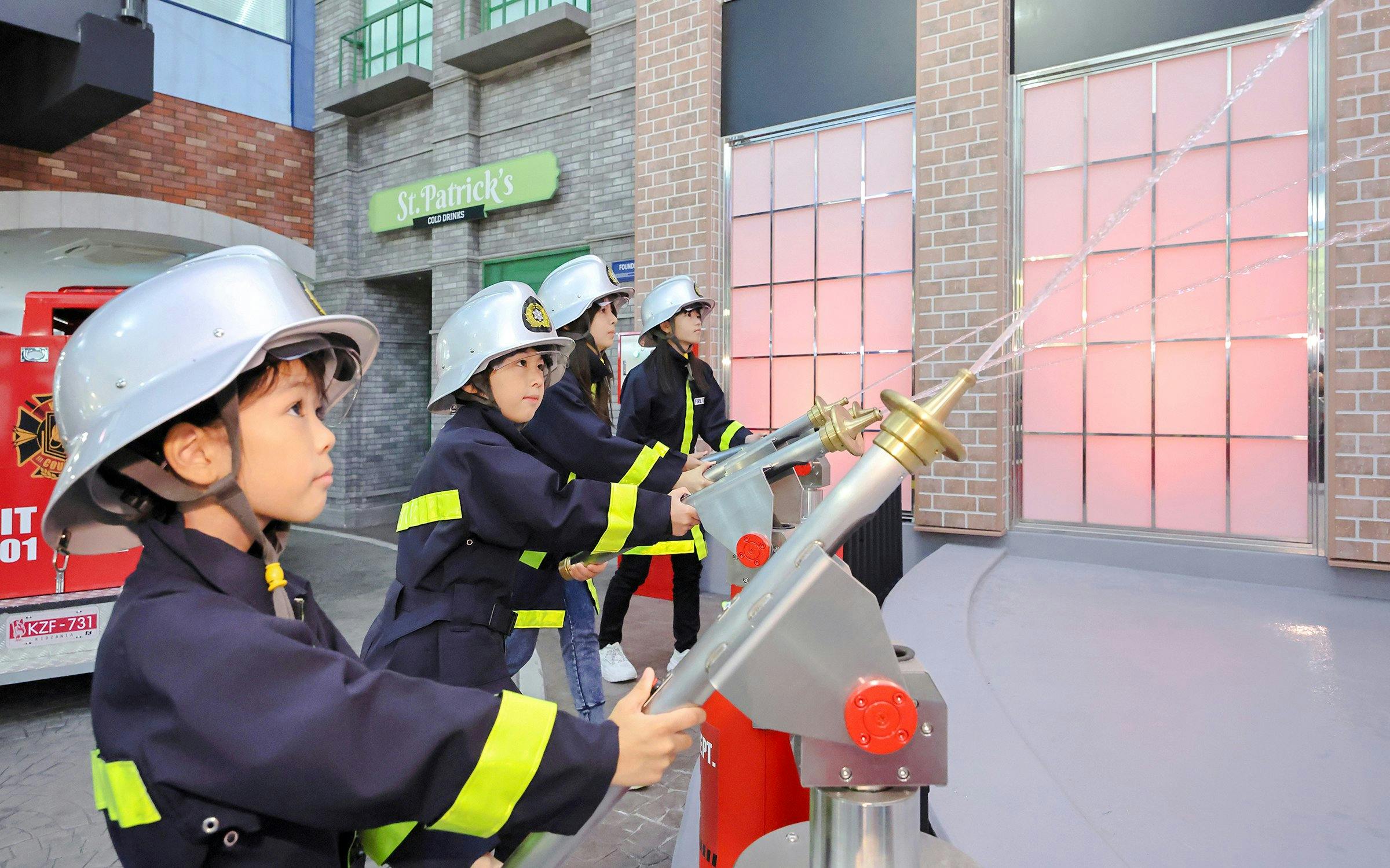 KidZania Fukuoka Tickets Image 3