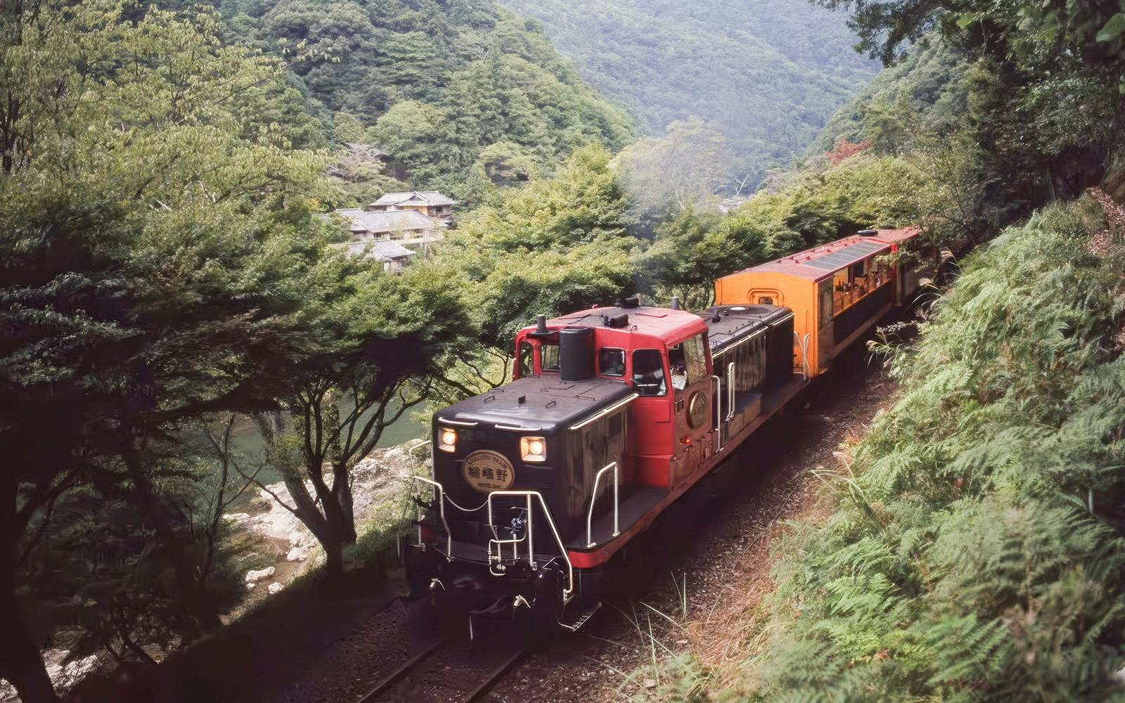 Kyoto Cherry Blossom Day Tour: Sagano Romantic Train, Hozugawa River Boat, and Arashiyama Image 3