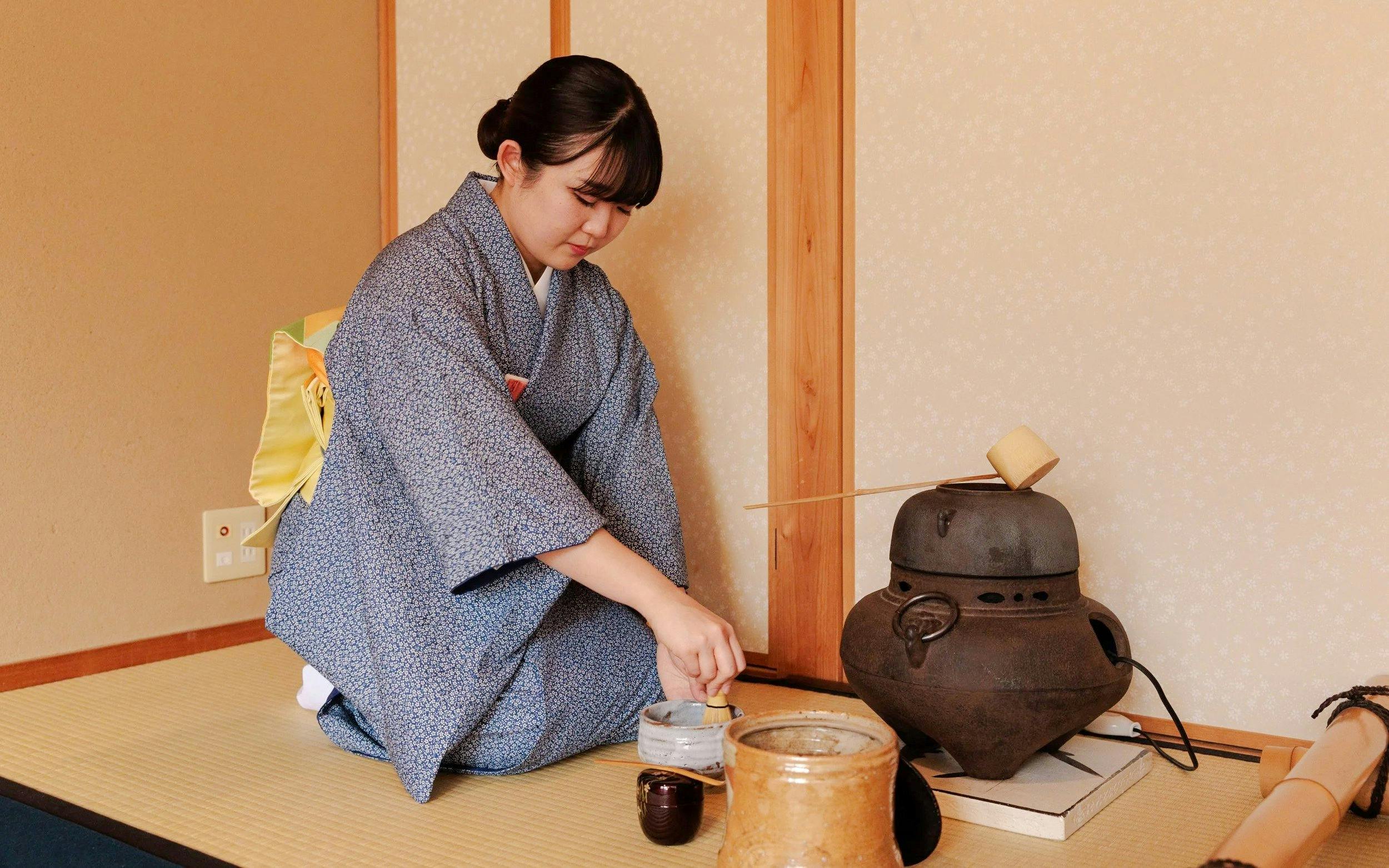 Kyoto Gion-Kiyomizu Area: Tea Ceremony with Seasonal Wagashi in a Machiya Image 1