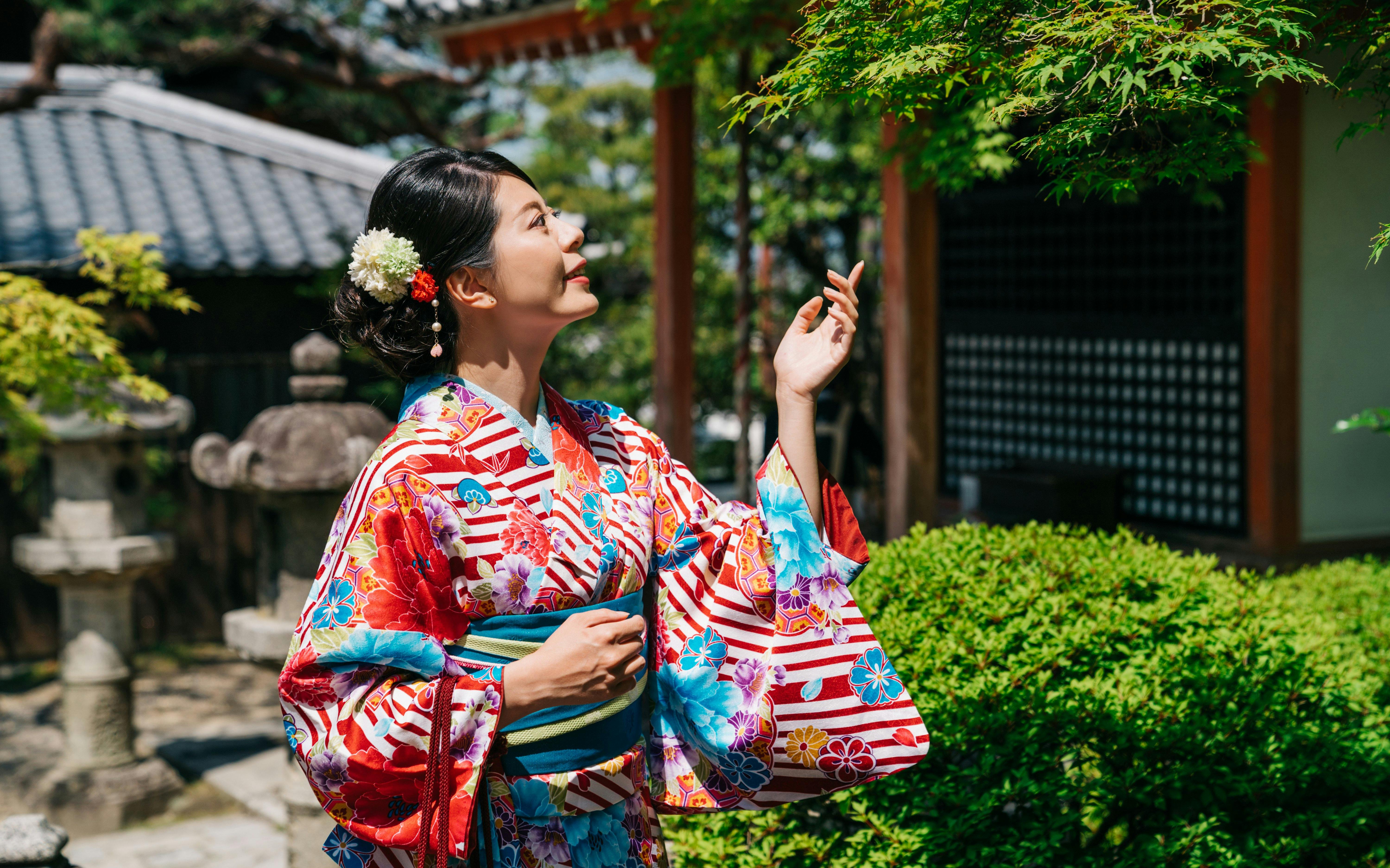 Kyoto: Kimono Photoshoot at Kiyomizu Dera Image 4