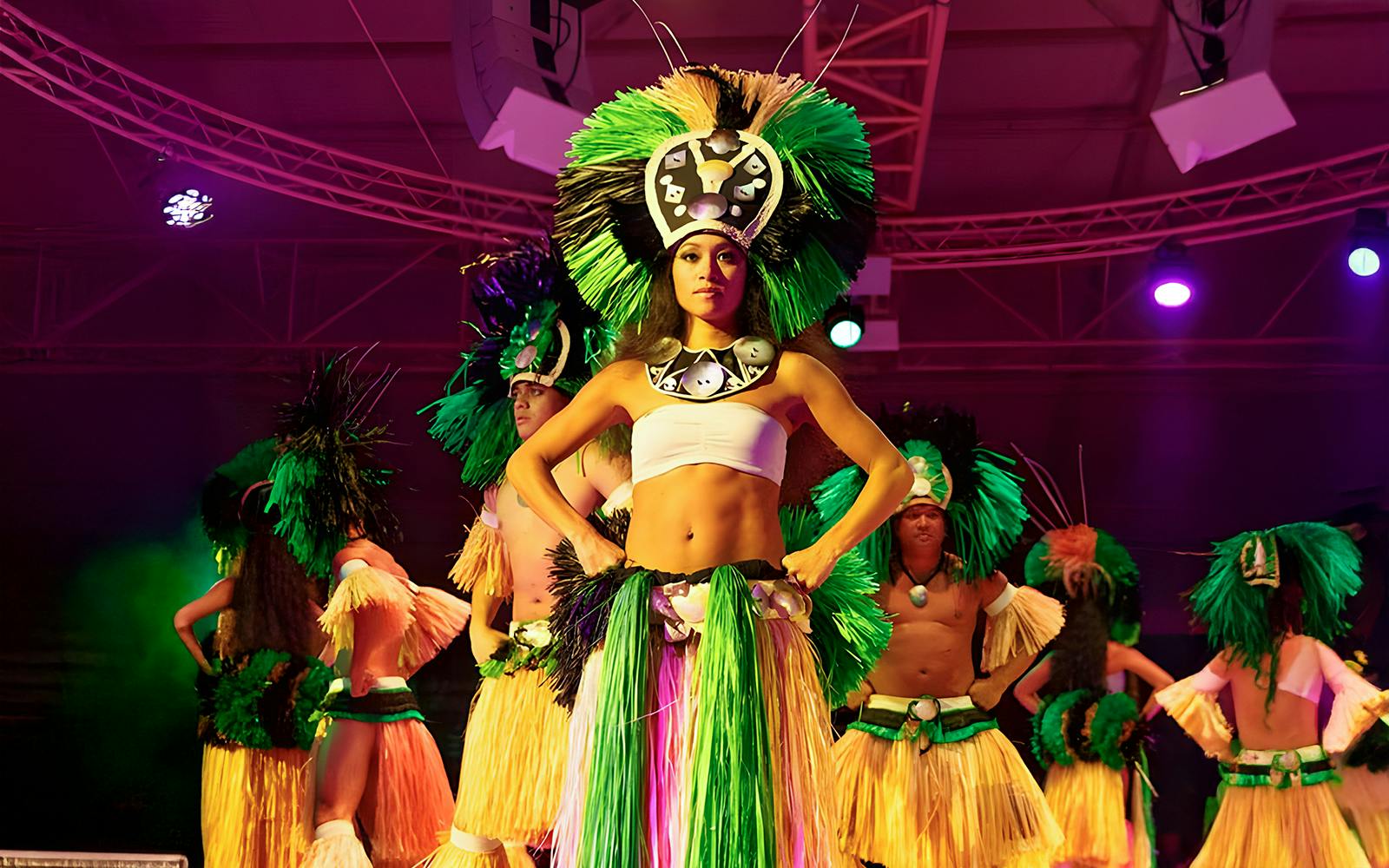Luau Kalamaku Image 1