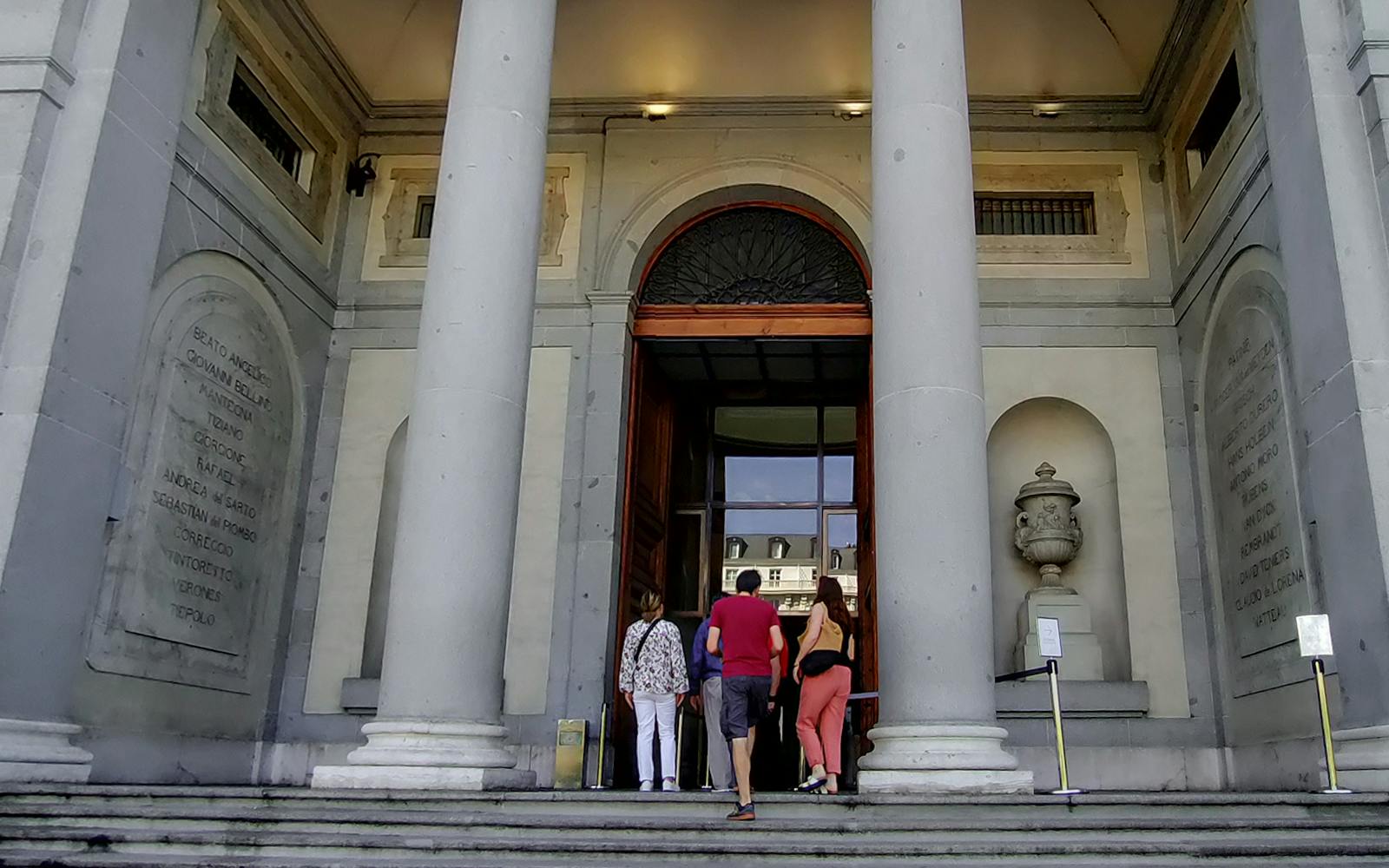 Museo del Prado Skip-the-Line Guided Tour Image 3