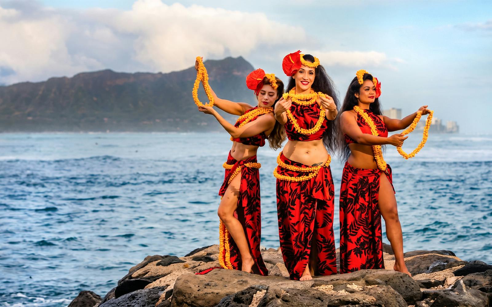 Na Lei Aloha Luau Image 1