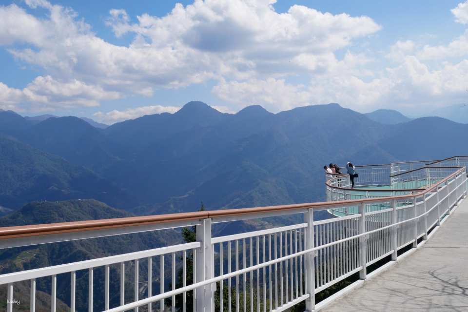 Nantou Qingjing Farm Green Green Grasslands Grassland Admission Ticket