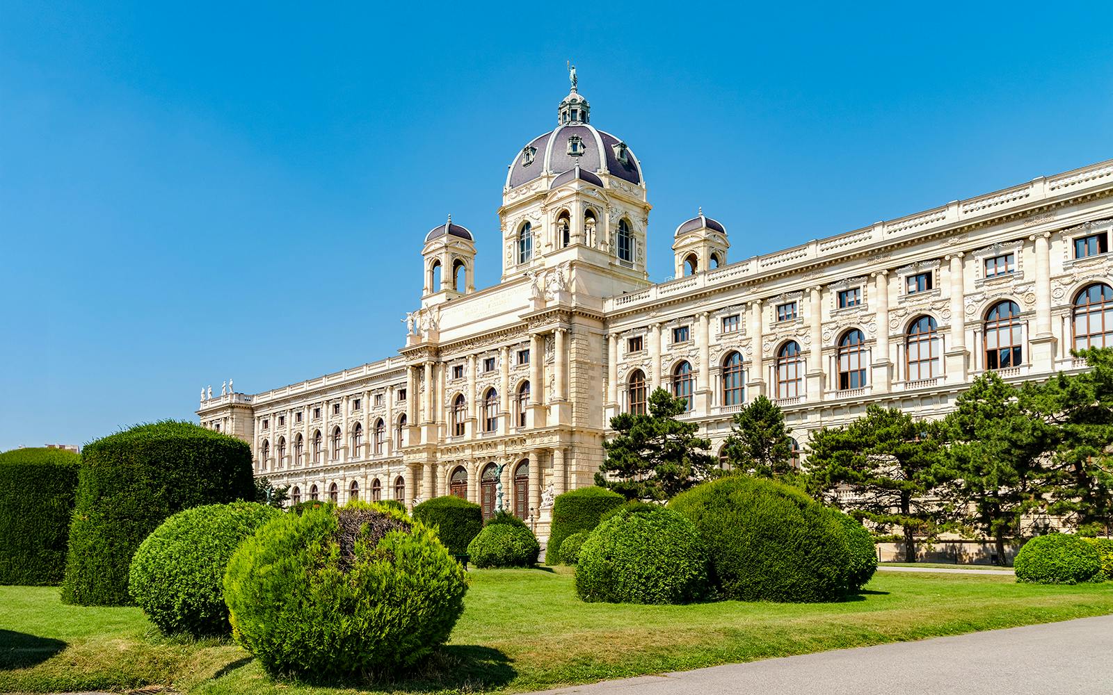 Natural History Museum Vienna Entry Tickets Image 1