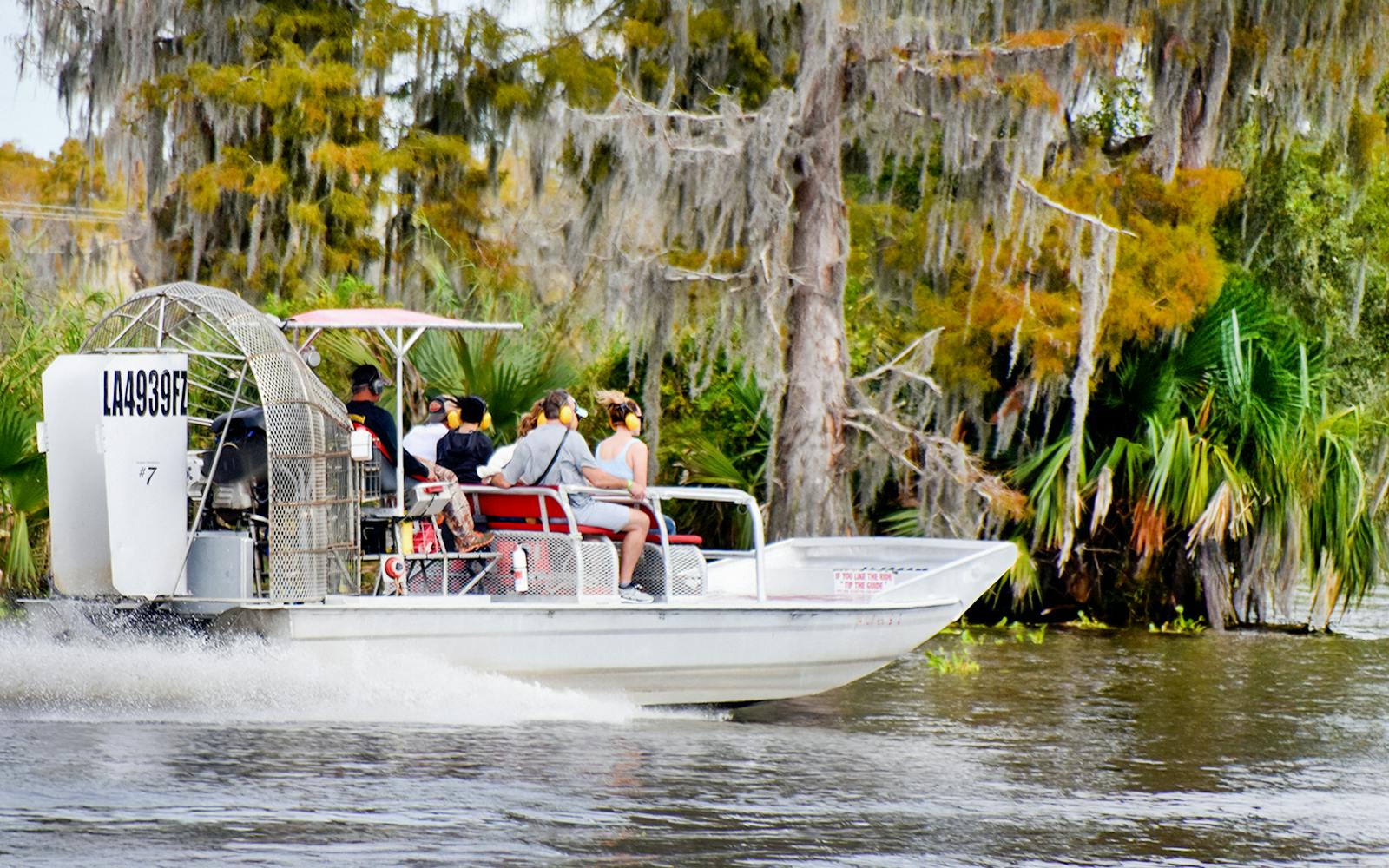 New Orleans: Large Airboat Swamp Tour Image 4