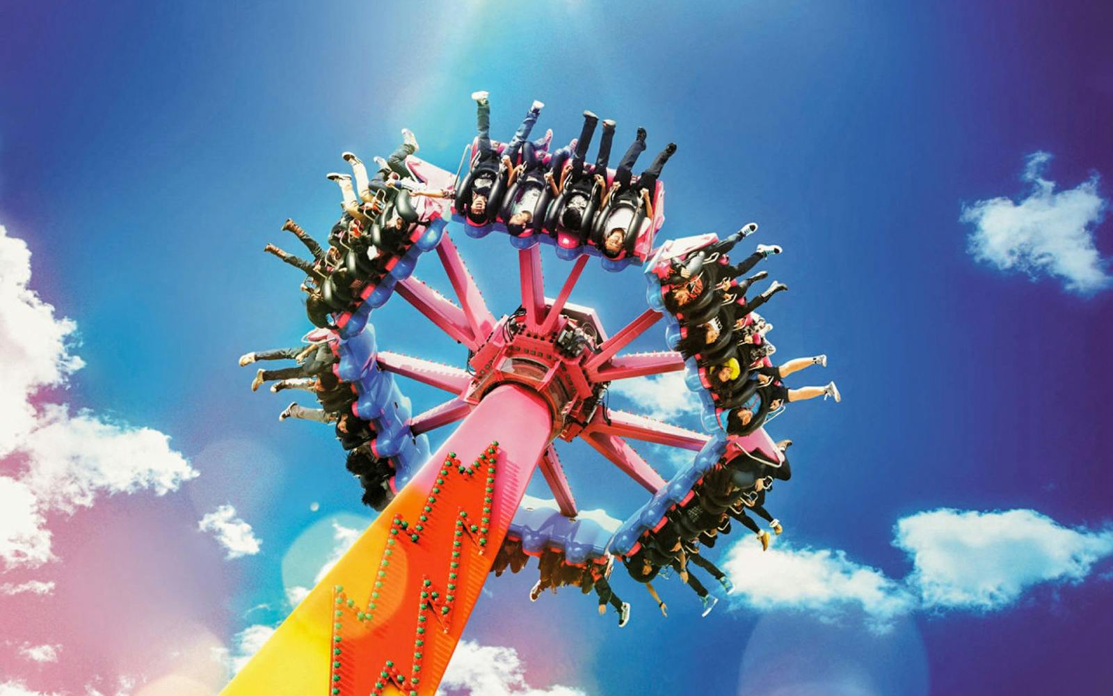 Ocean Park: 1-Day Pass + FasTrack Pro Tickets Image 1