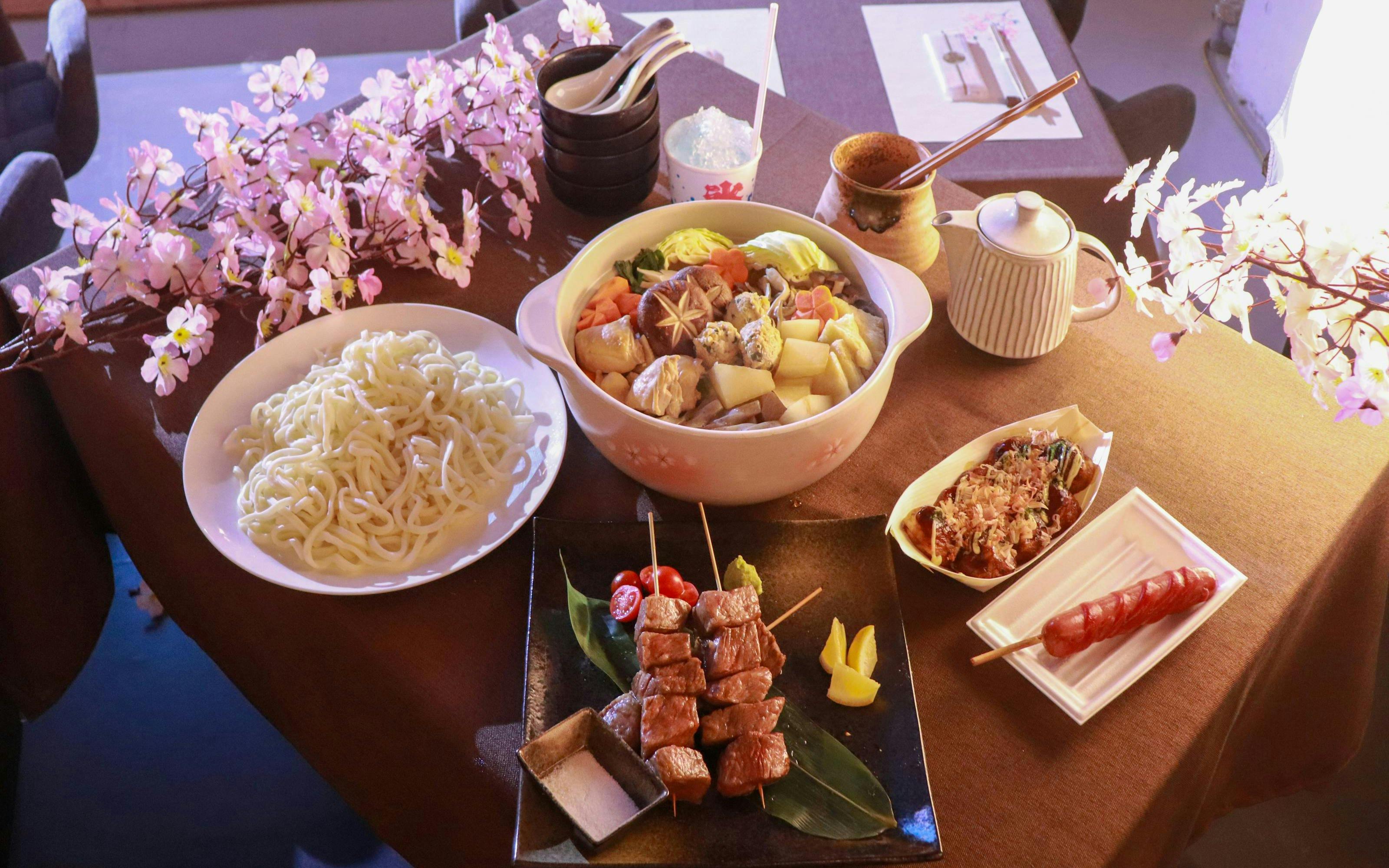 Osaka: Sumo Practice Show at Ochiizumibeya with Chanko-Nabe Hot Pot and Photo Image 5