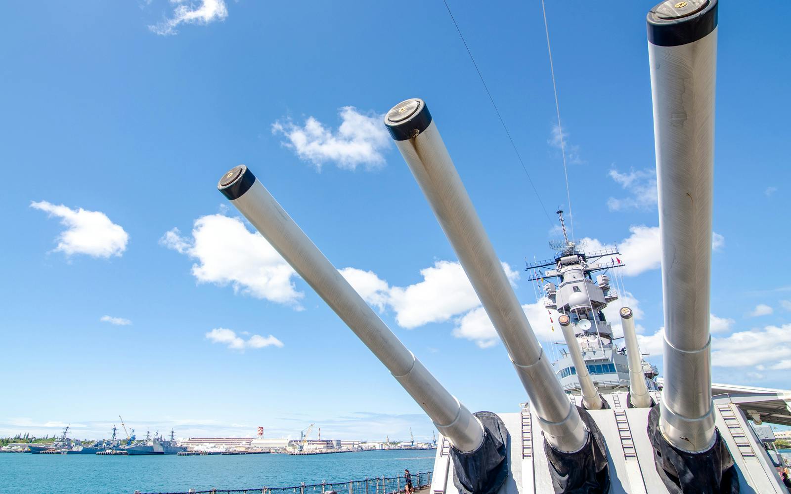 Pearl Harbor, Arizona Memorial, and Battleship Missouri Full-Day Tour Image 8