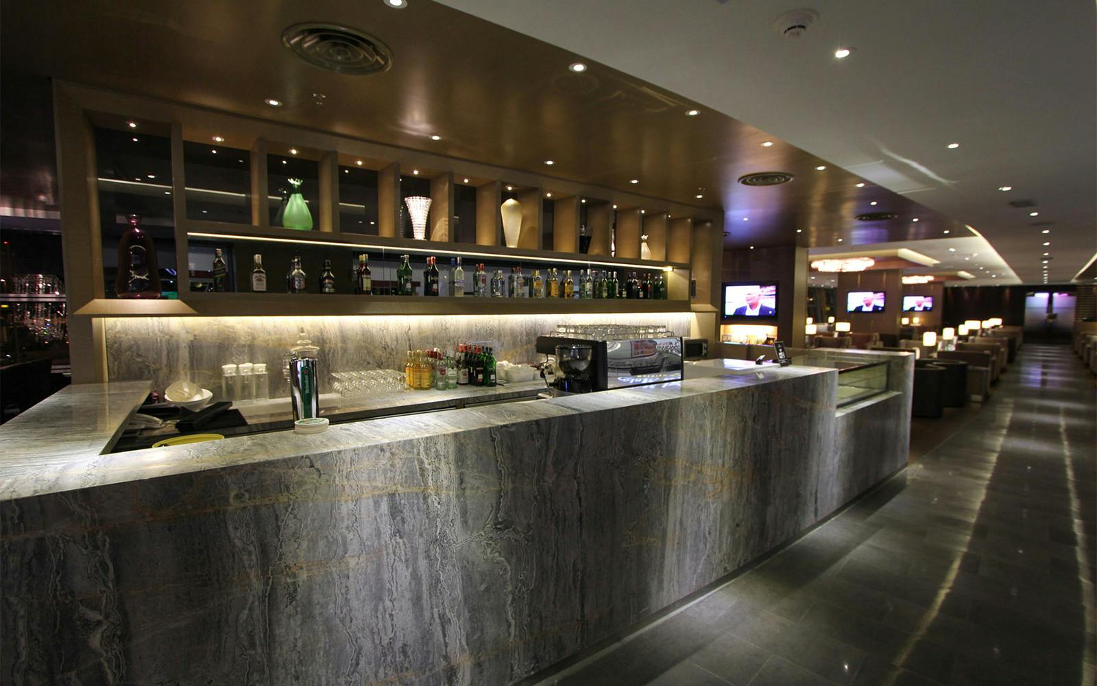 Plaza Premium Lounge: KLIA Terminal 2 Image 5