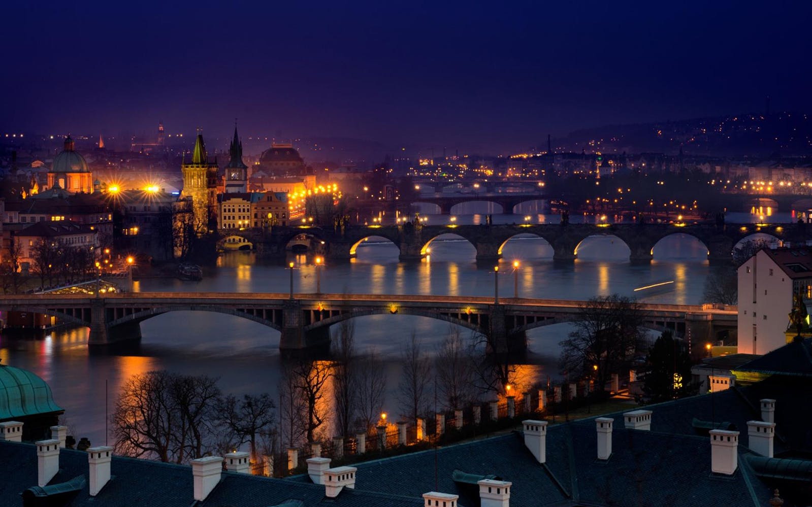 Prague Evening River Cruise with Prosecco Image 12