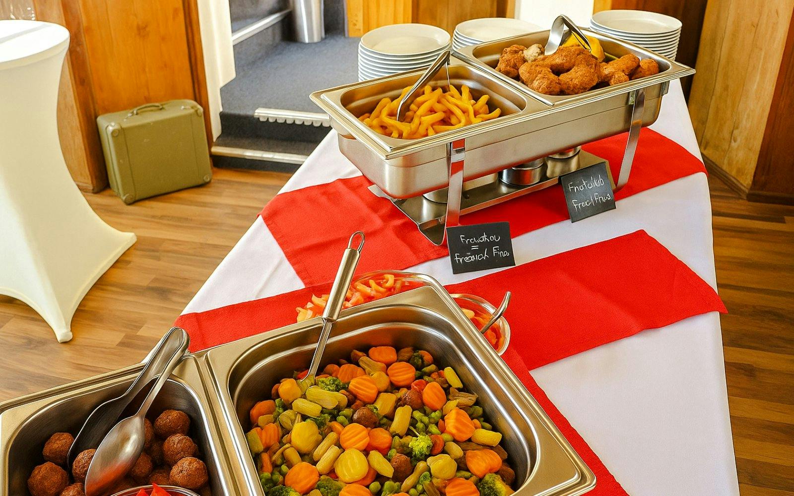 Prague Vltava River Sightseeing Cruise with Buffet Lunch Image 2