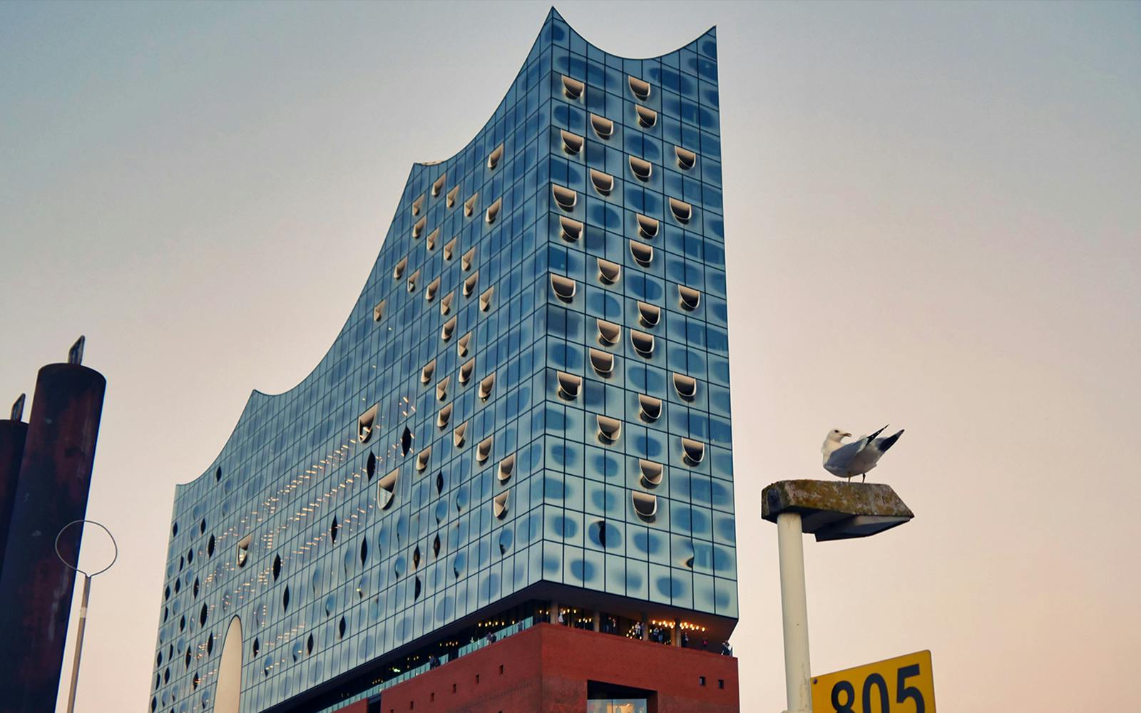 Premium Tour of Elbphilharmonie with French Rolls & Coffee Image 1