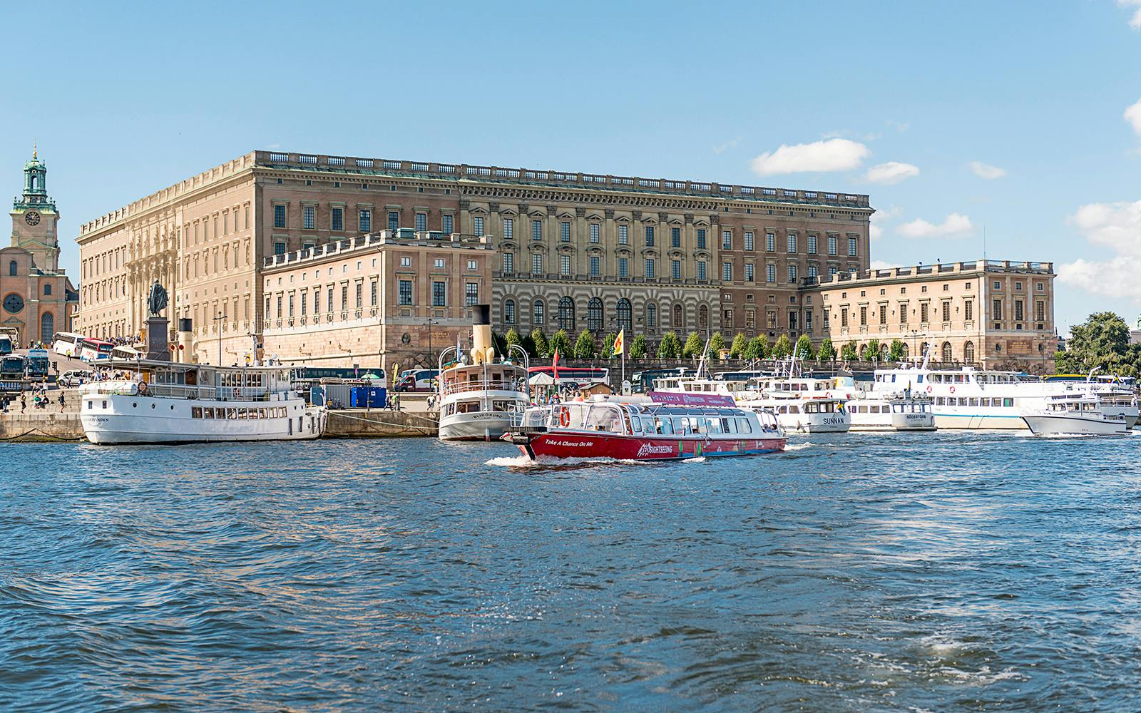 RED Sightseeing: Stockholm Hop-on Hop-off Bus with Optional Boat Tour Image 4