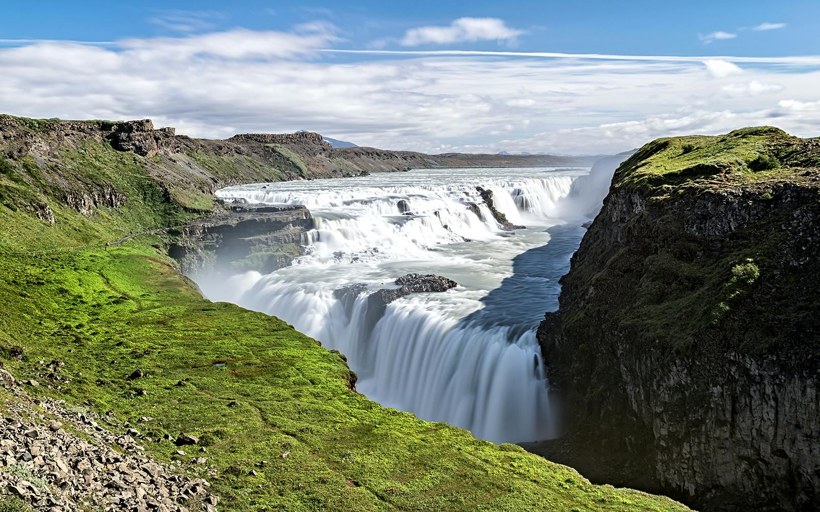 Reykjavik: Northern Lights & Golden Circle Full Day Trip Image 4