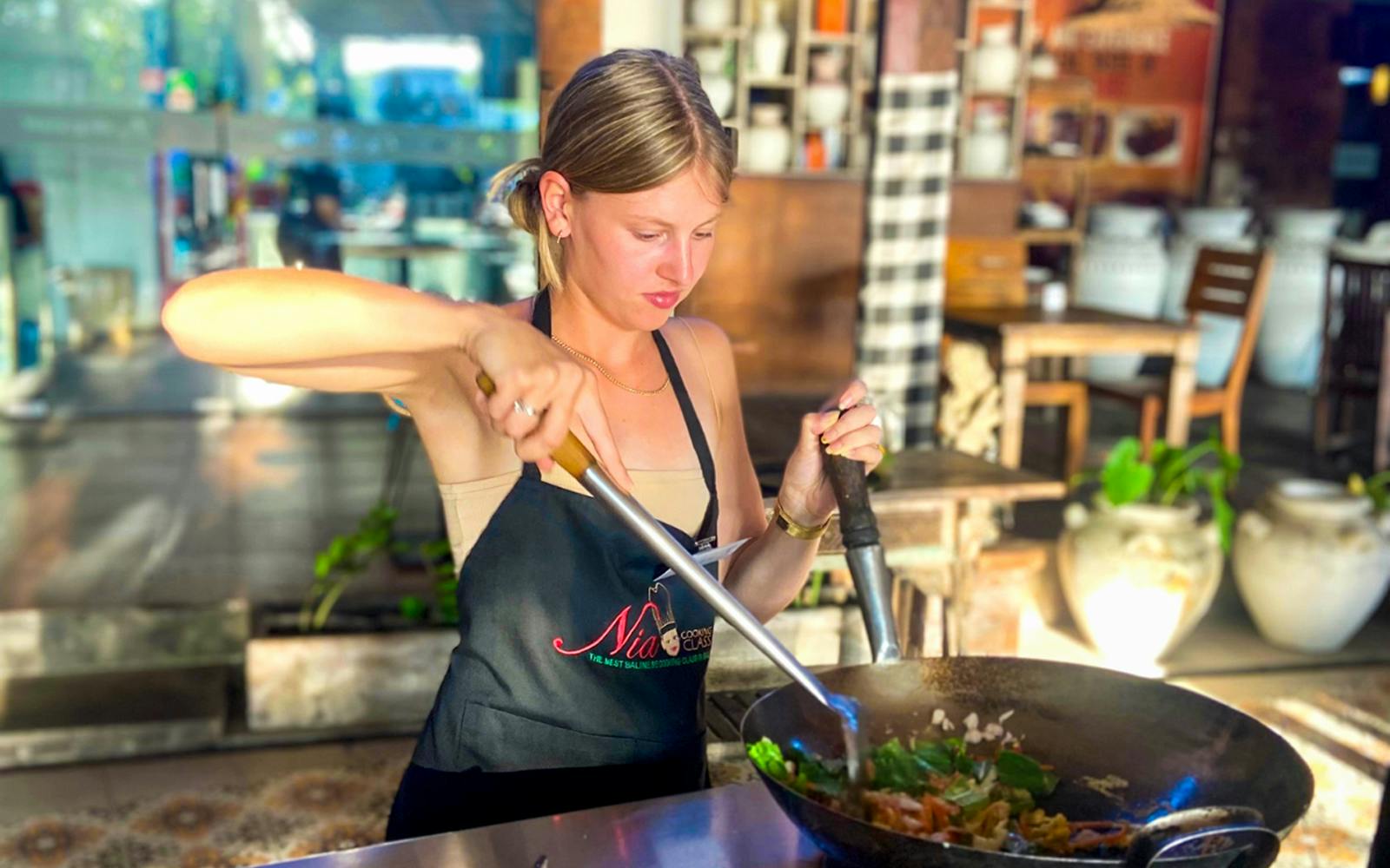 Seminyak: Nia Cooking Class Image 1