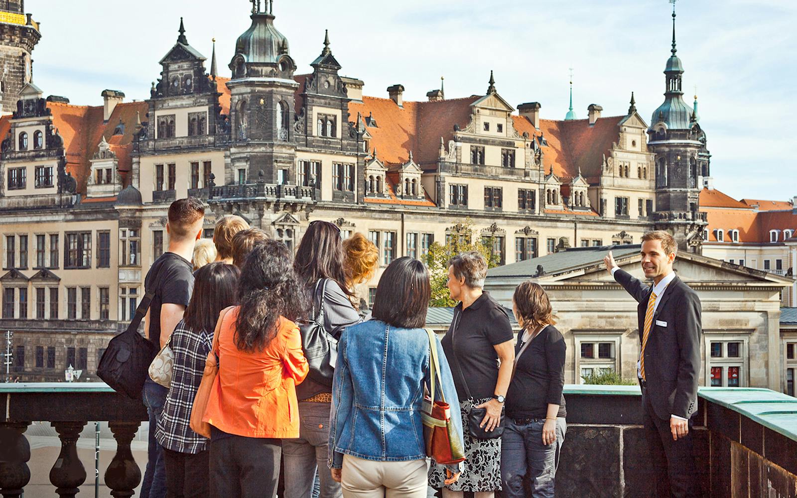 Semperoper Tickets & Old Town Guided Tour Image 1