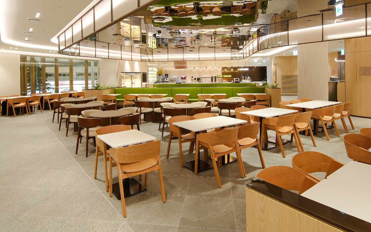 Seoul Incheon International Airport: SkyHub Lounge at East Wing Terminal 2 Image 1