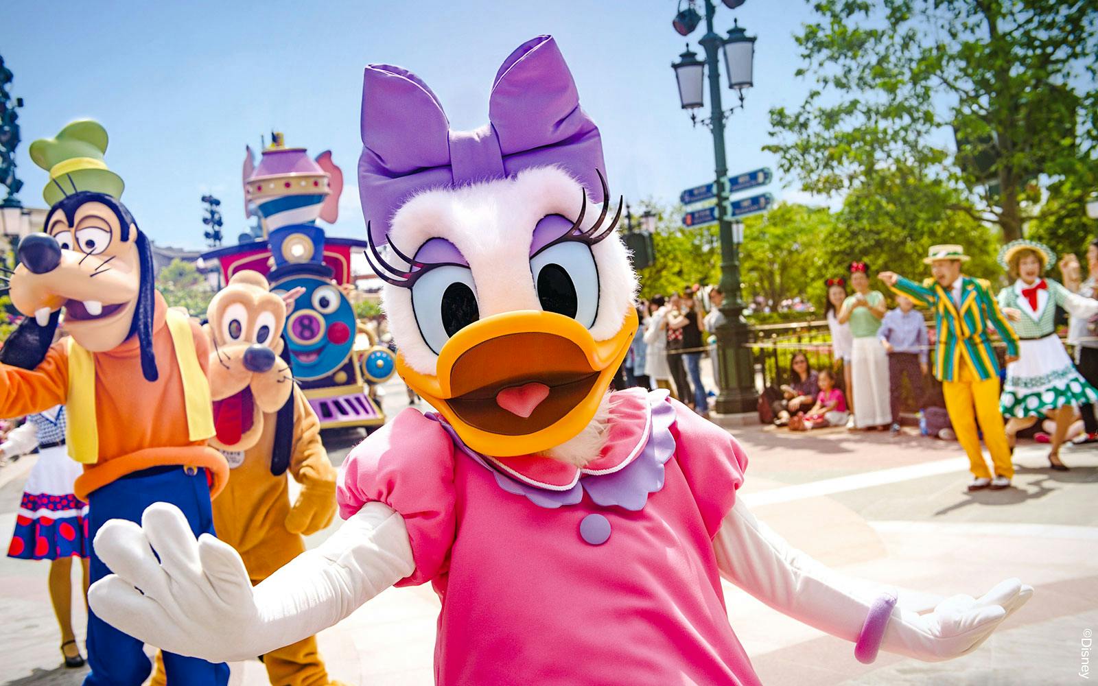 Shanghai Disneyland 2-Day Admission Tickets Image 4