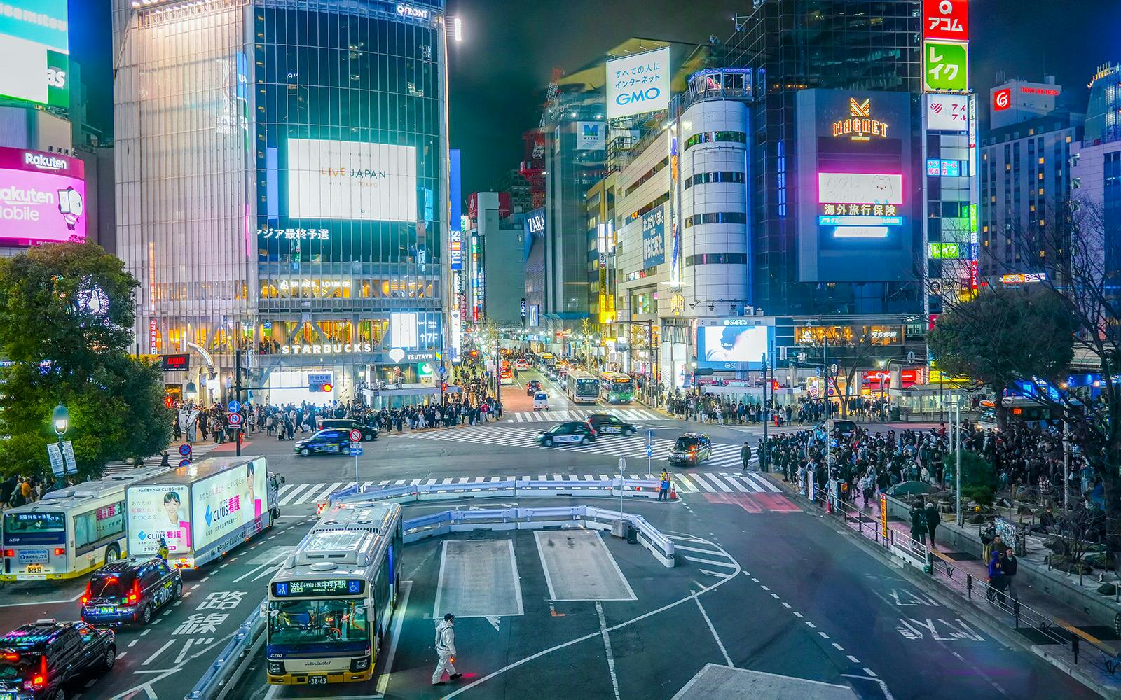 Shibuya City Walk with Entry to the Shibuya Observation Deck Image 3