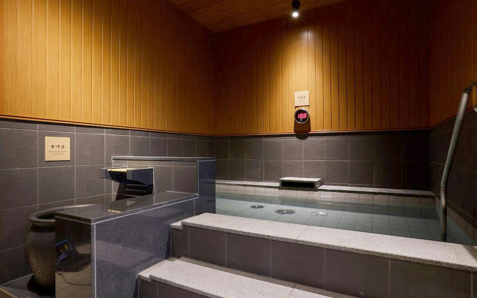 Solaniwa Onsen Tickets Image 3