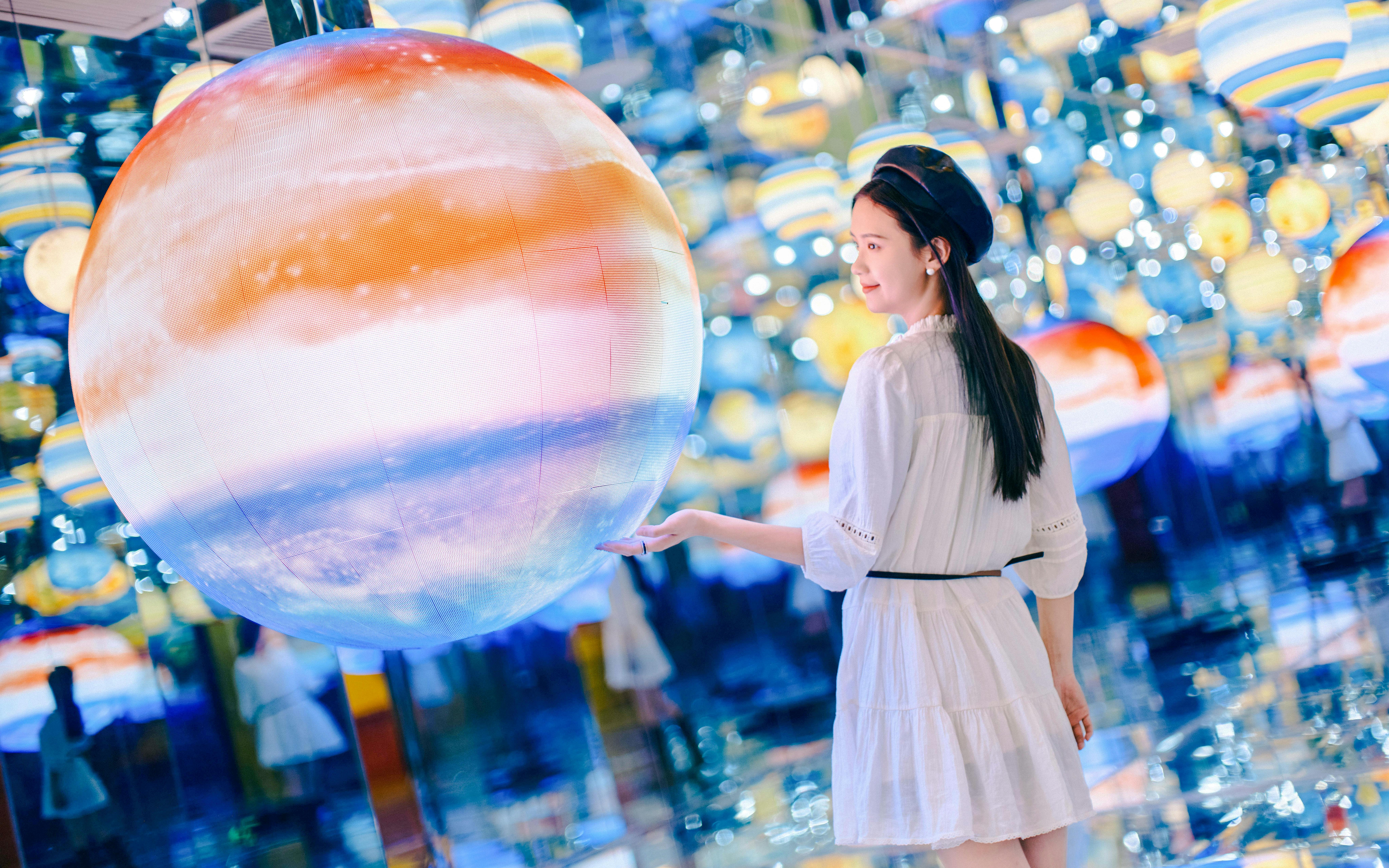 Space & Time Cube Tickets in Bangkok Image 5