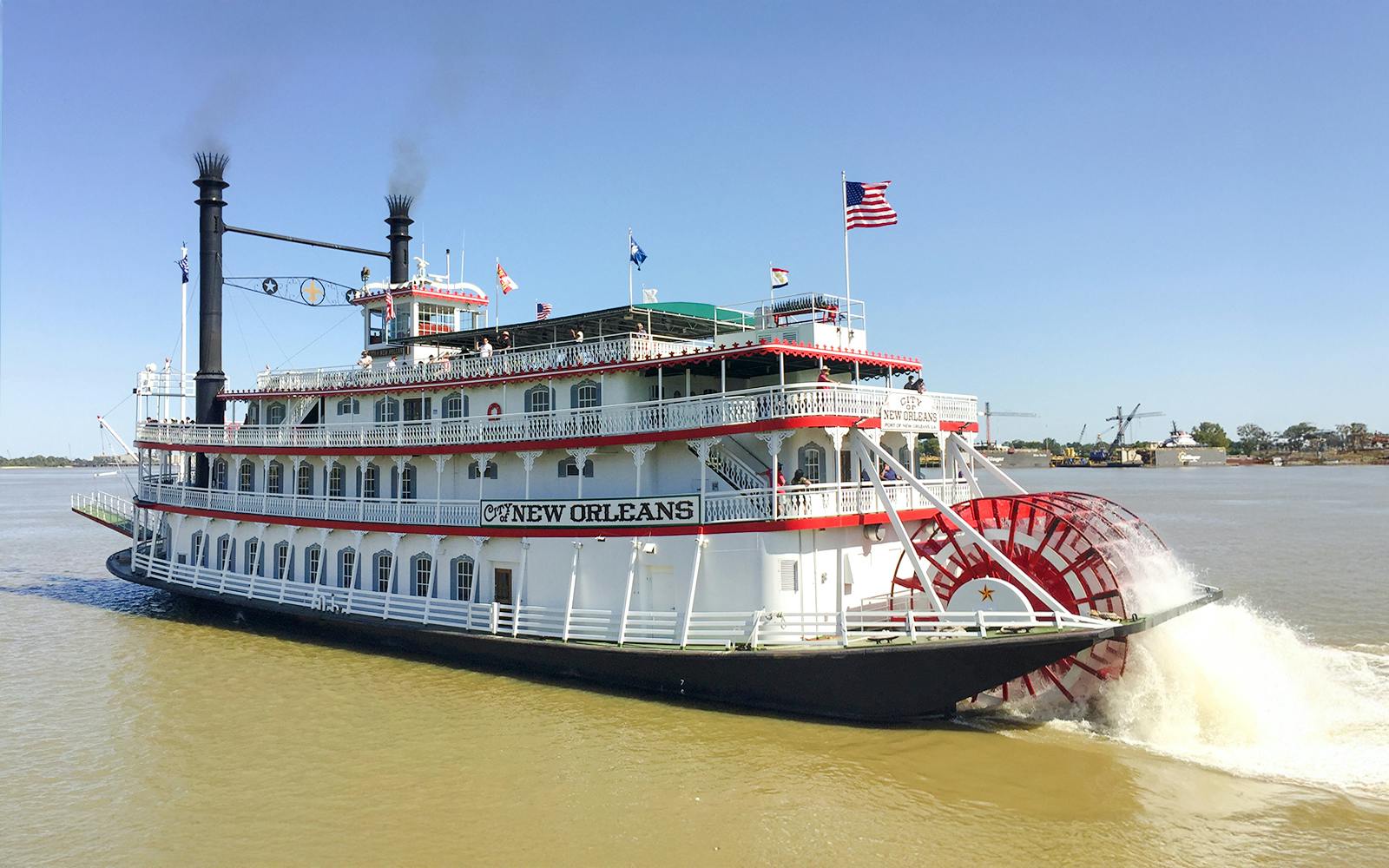 Steamboat Natchez Sightseeing Jazz Cruise with Lunch Image 3