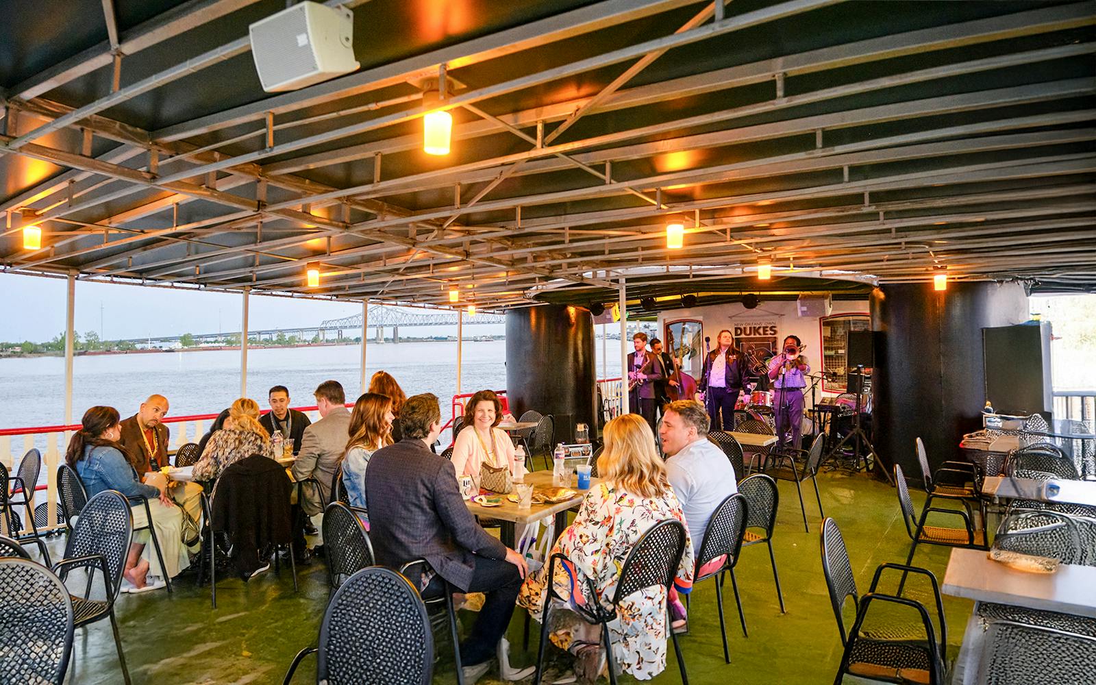 Steamboat Natchez Sightseeing Jazz Cruise with Lunch Image 4