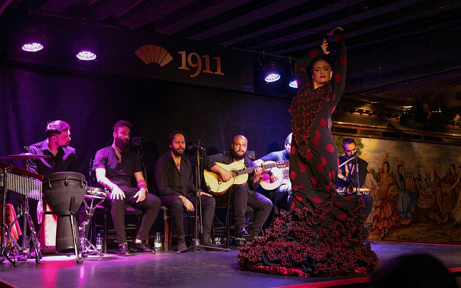 Tablao Flamenco 1911 - Flamenco Show Image 3
