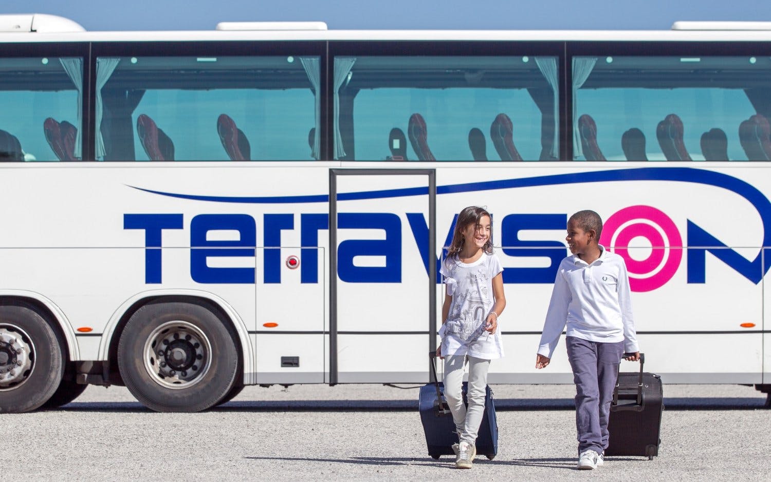 Terravision: One-Way Bus Transfers Between Istanbul Airport & Fatih/S. Ahmet Ispark
 Image 5
