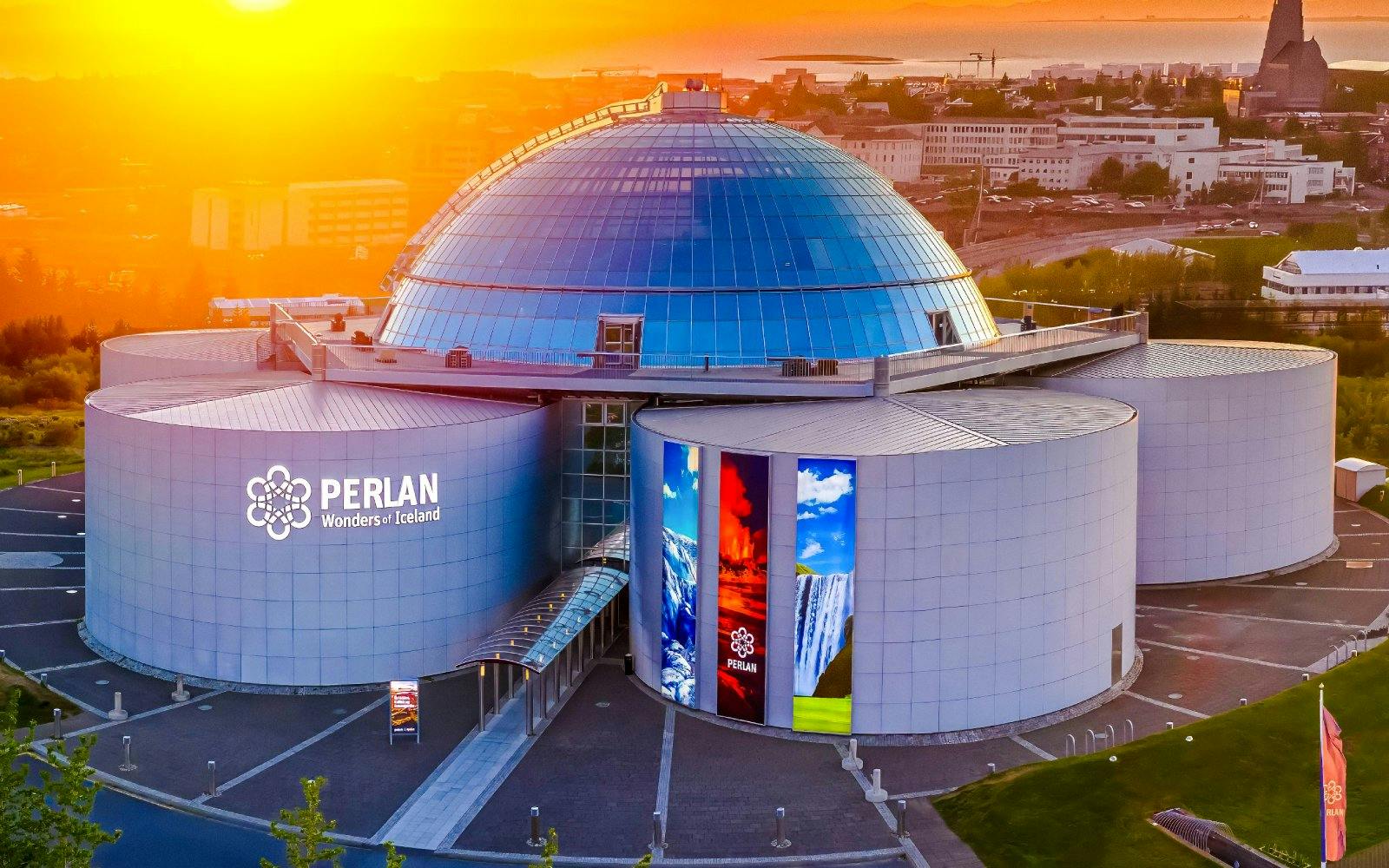 Tickets to Perlan Museum – Wonders of Iceland Image 2