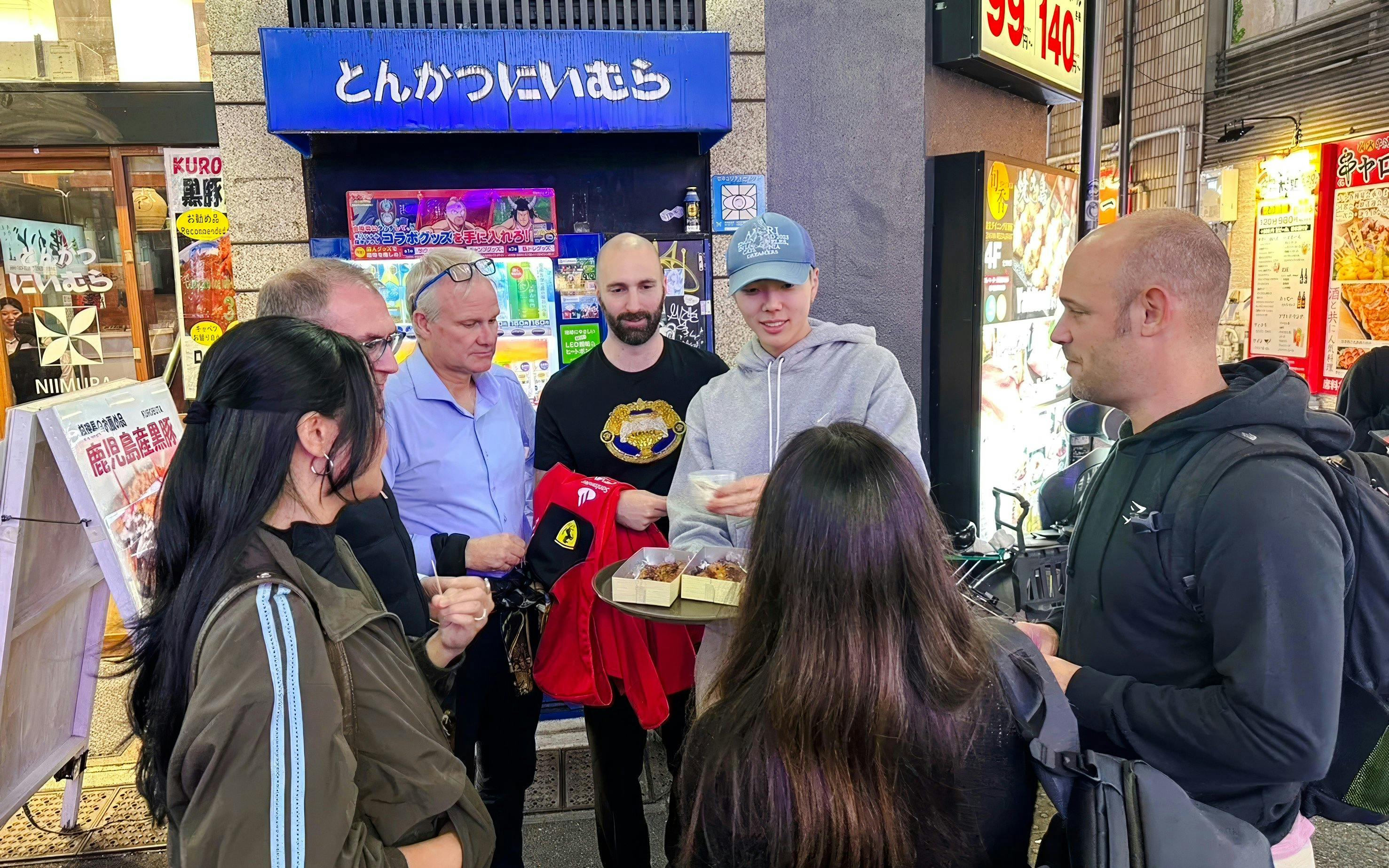 Tokyo: Shinjuku Night Food Tour With 13 Dishes Across 4 Eateries
 Image 10