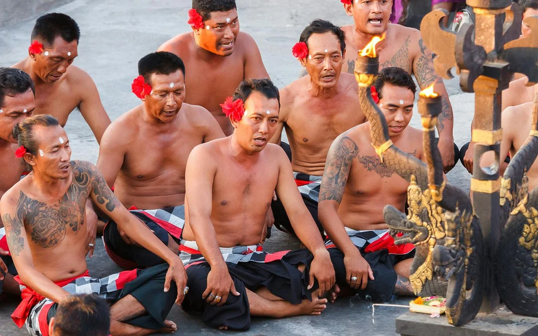 Uluwatu: Kecak & Fire Dance Show Tickets and Tours Image 5