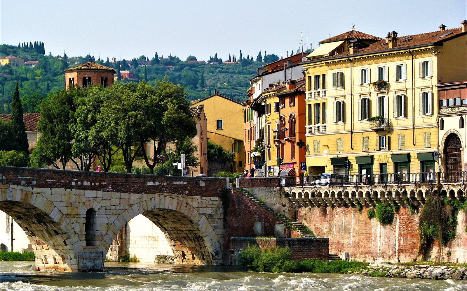 Verona & Lake Garda Self Guided Audio Tour Image 4