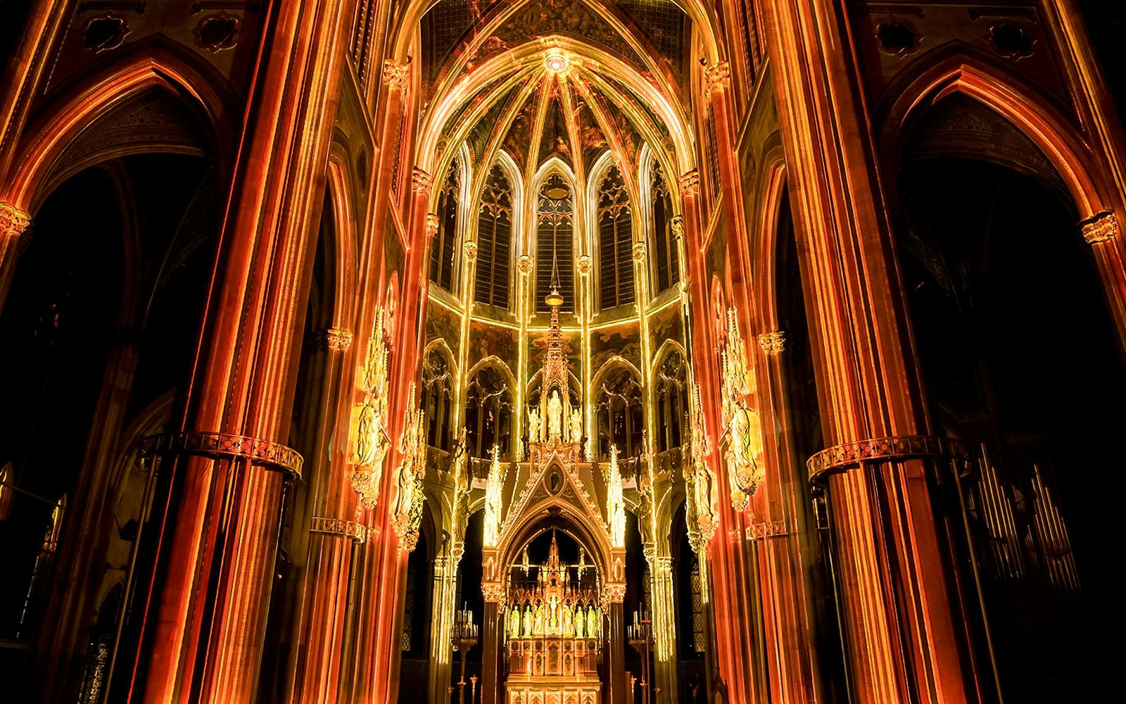 Vienna: Light of Creation Votivkirche Image 5