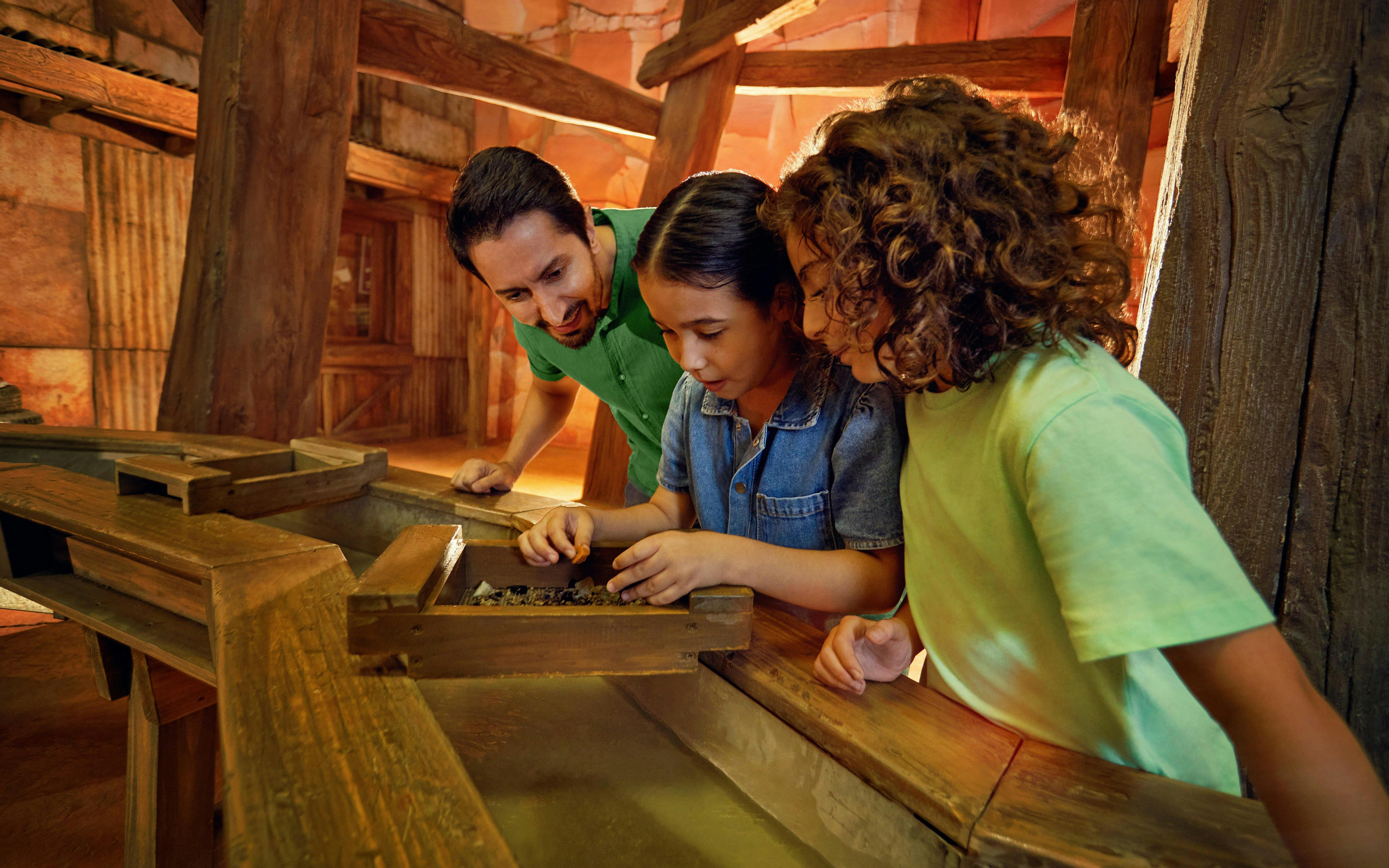 Warner Bros. World™ Abu Dhabi Tickets Image 4