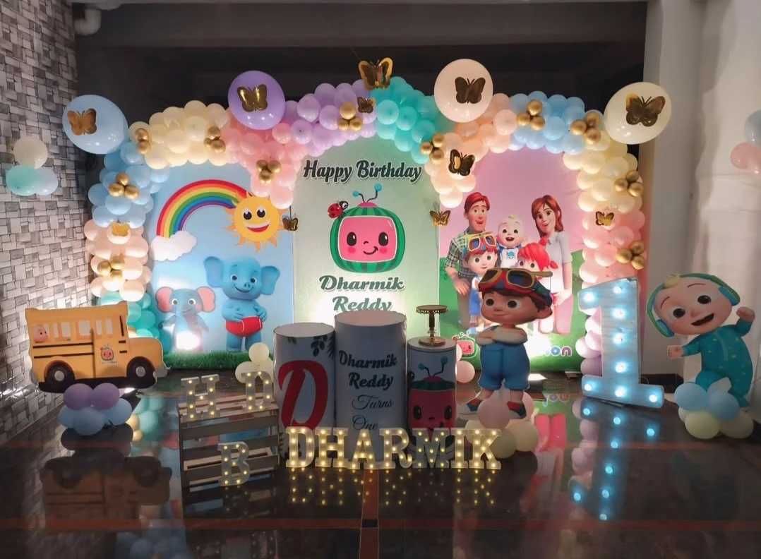 Cocomelon Garden Theme Balloon Party Setup