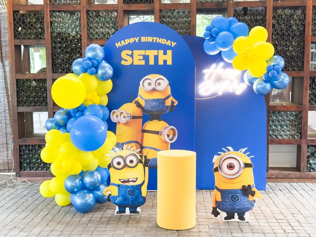 Minion Cute Yellow Birthday Balloon Setup
